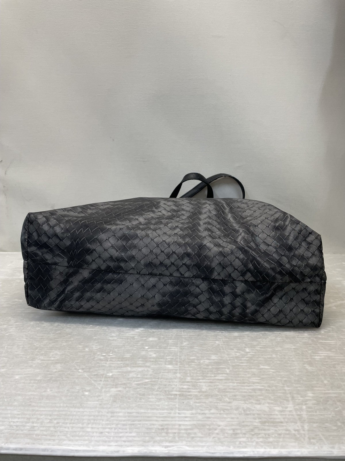 Bottega Veneta インストレッチオリュージョン パイソン転写 トートバッグ