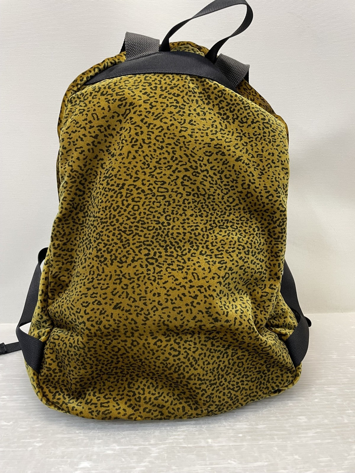リュック・デイパック Supreme 25AW Velvet Backpack Tan ベルベットバックパック