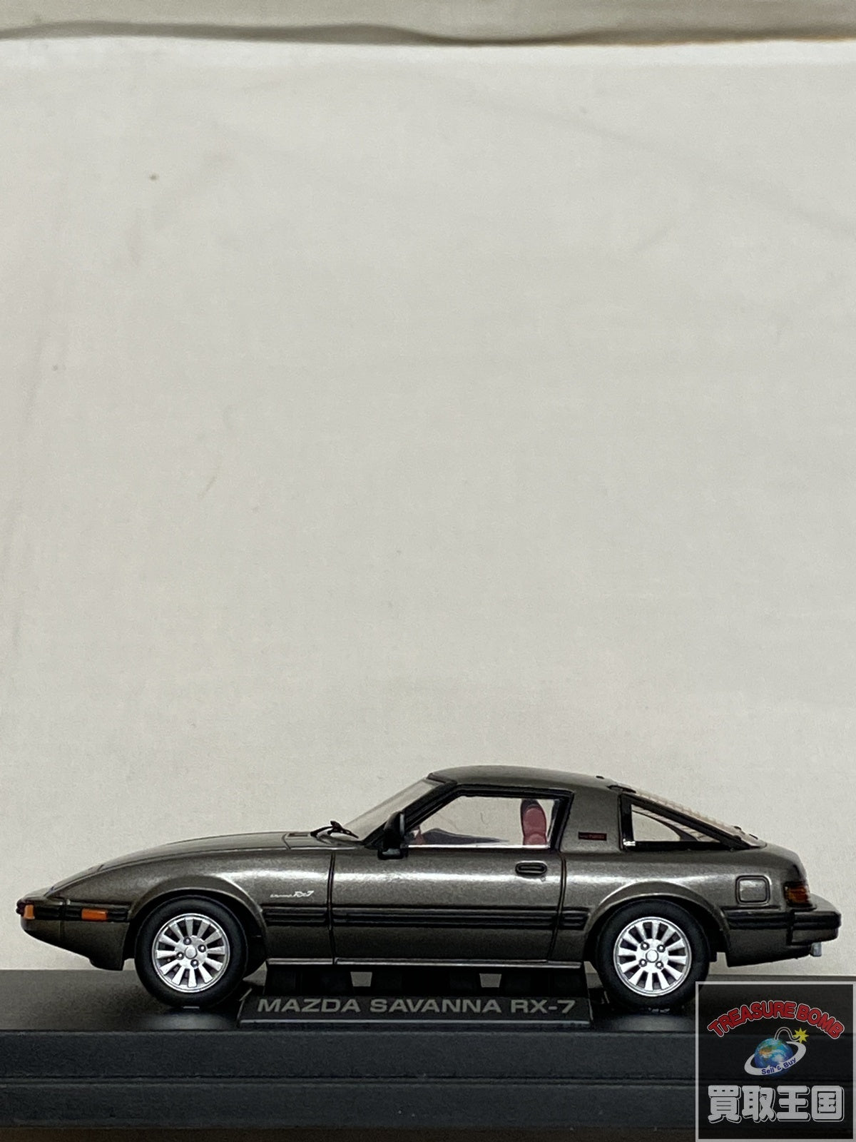 M4 MAZDA SAVANNA RX-7 スケールカー