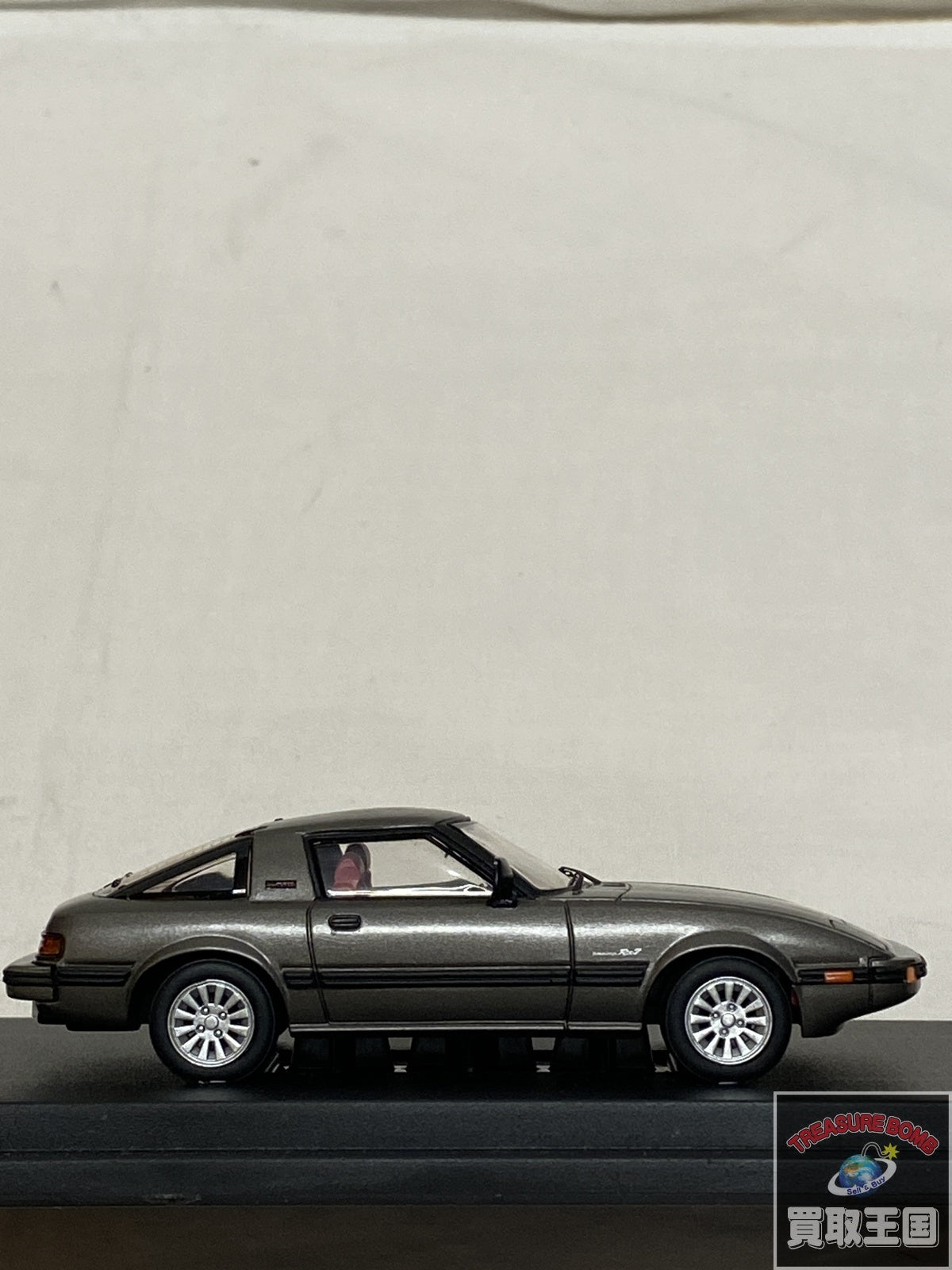 M4 MAZDA SAVANNA RX-7 スケールカー