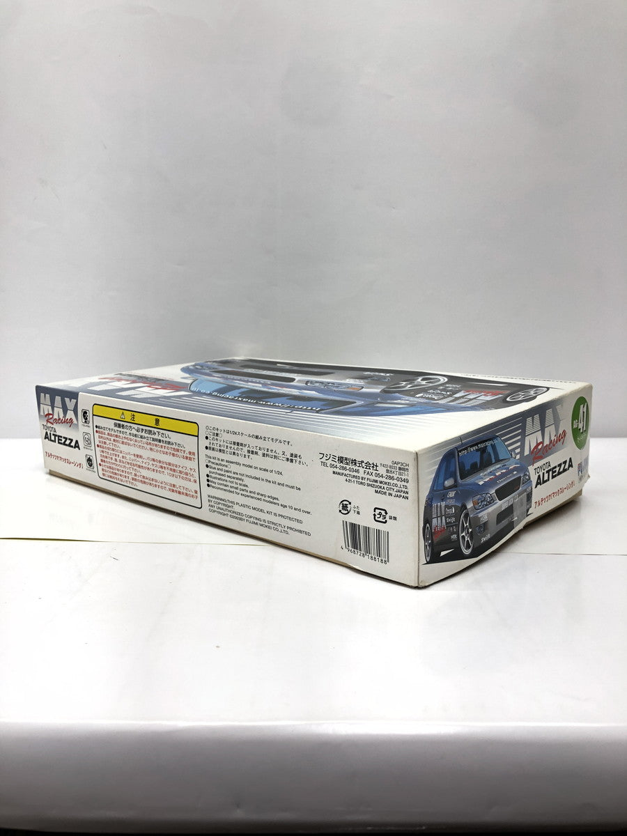 FUJIMI アルテッツァ カープラモ・ミニ四駆