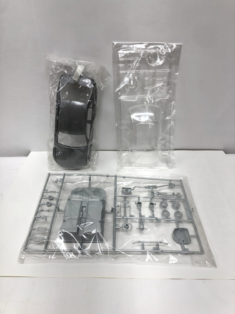 FUJIMI アルテッツァ カープラモ・ミニ四駆