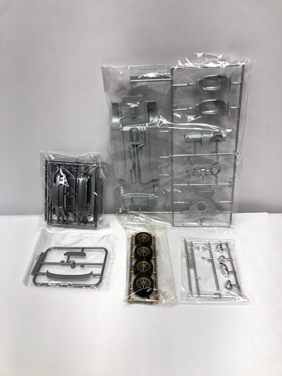 FUJIMI アルテッツァ カープラモ・ミニ四駆