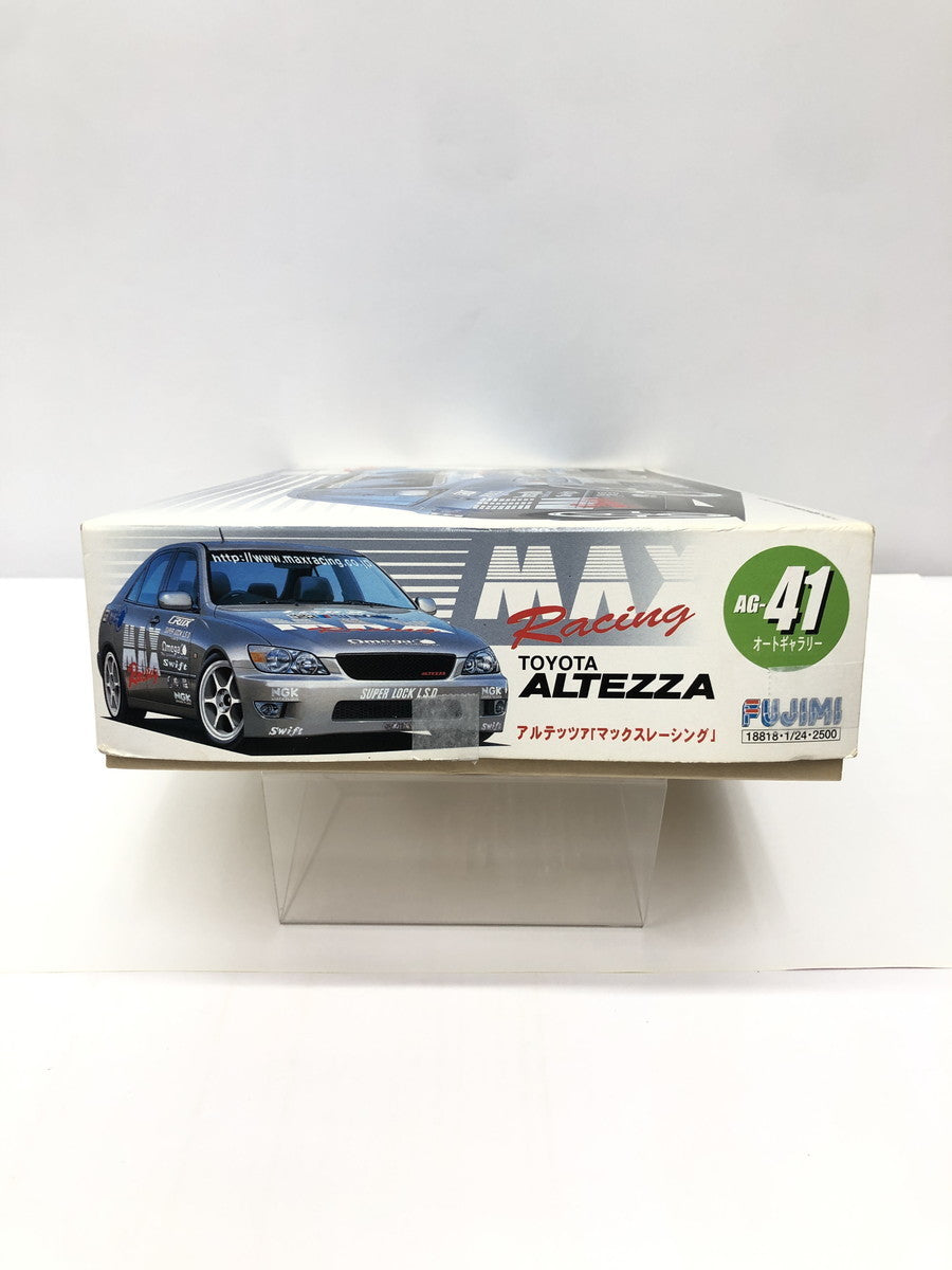 FUJIMI アルテッツァ カープラモ・ミニ四駆