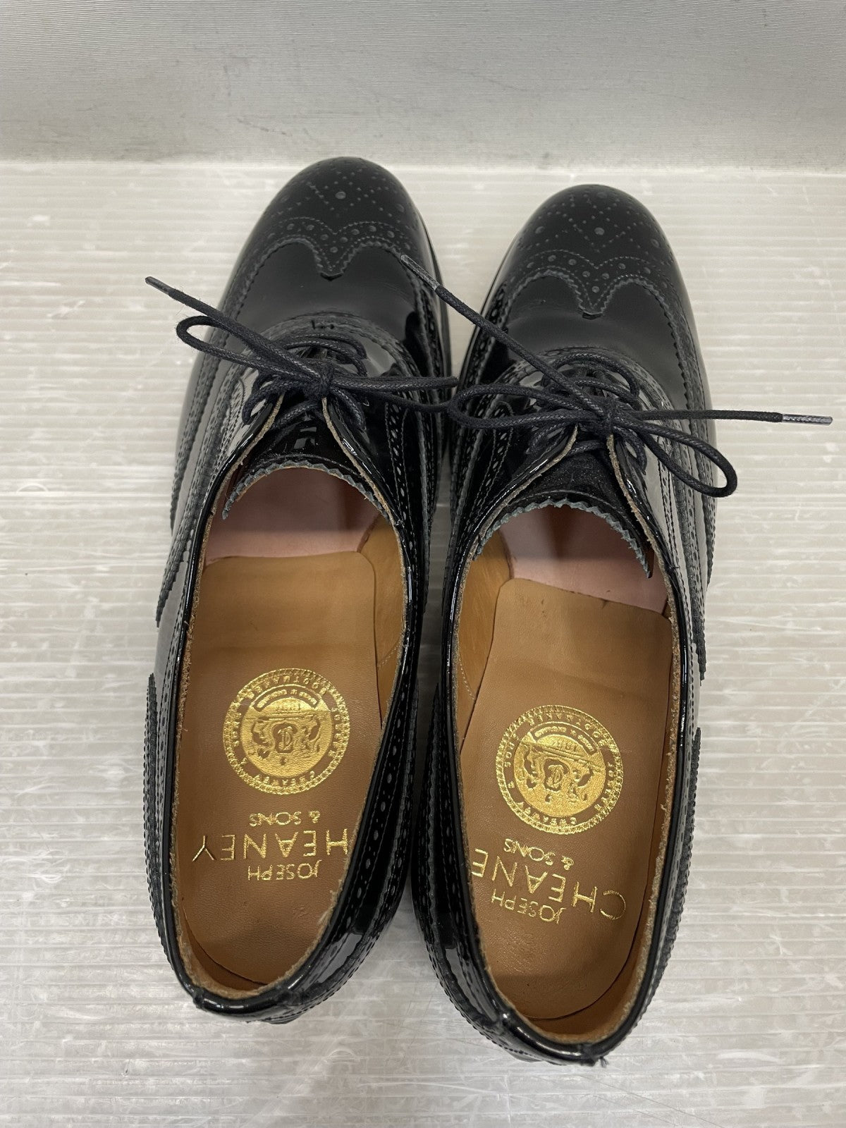 シューズ JOSEPH CHEANEY&SONS BESSIE パテント ウイングチップシューズ 4 1/2D 黒