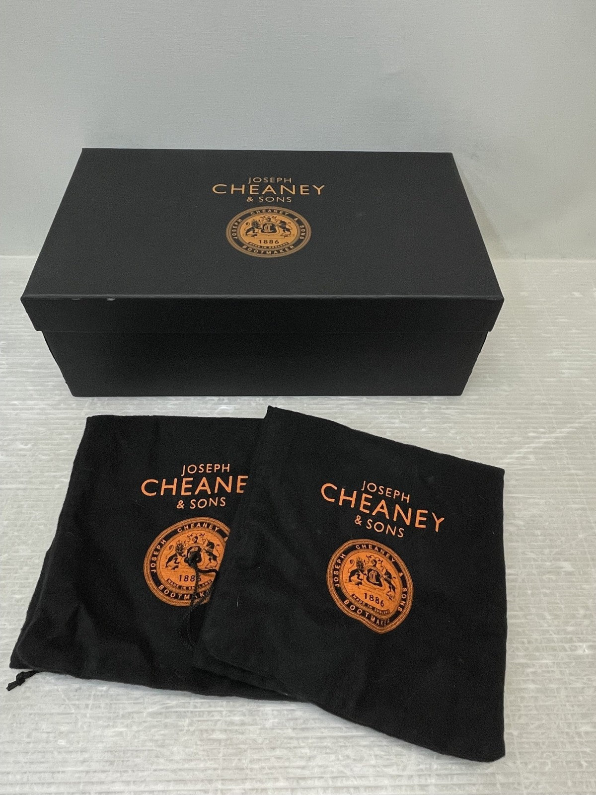 シューズ JOSEPH CHEANEY&SONS BESSIE パテント ウイングチップシューズ 4 1/2D 黒