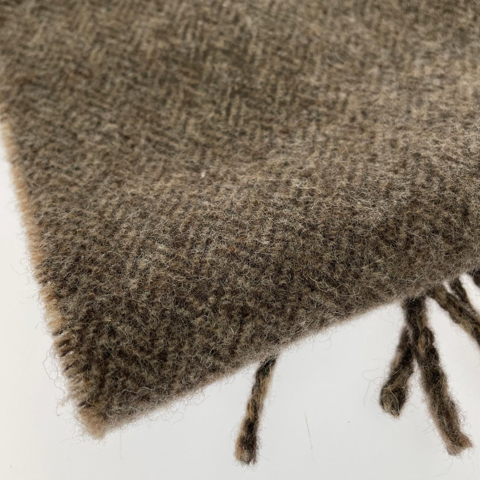 その他アクセサリー ワンポイント刺繍チェックマフラー ブラウン