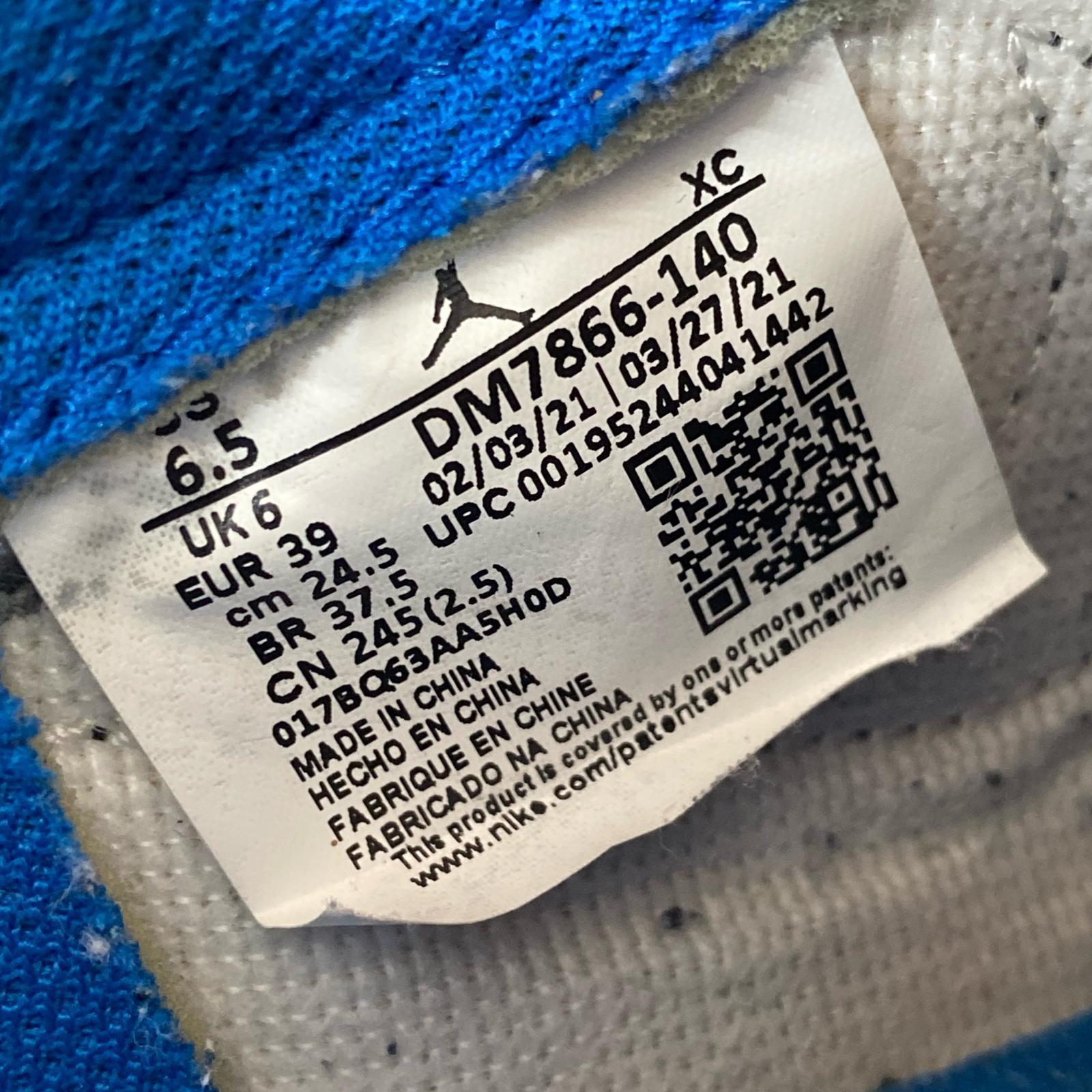 スニーカー NIKE TRAVIS SCOTT FRAGMENT DESIGN AIR JORDAN 1 LOW DM7866-140 (24.5)