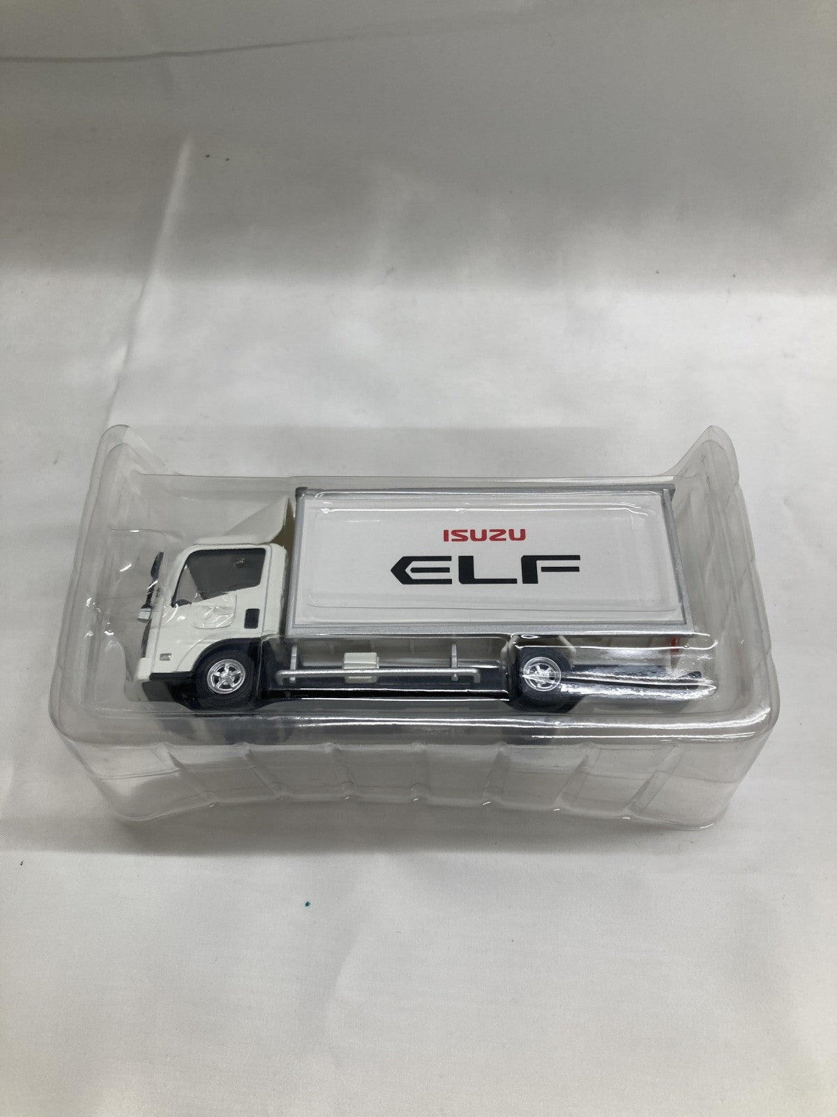 1/43 ISUZU ELF スケールカー