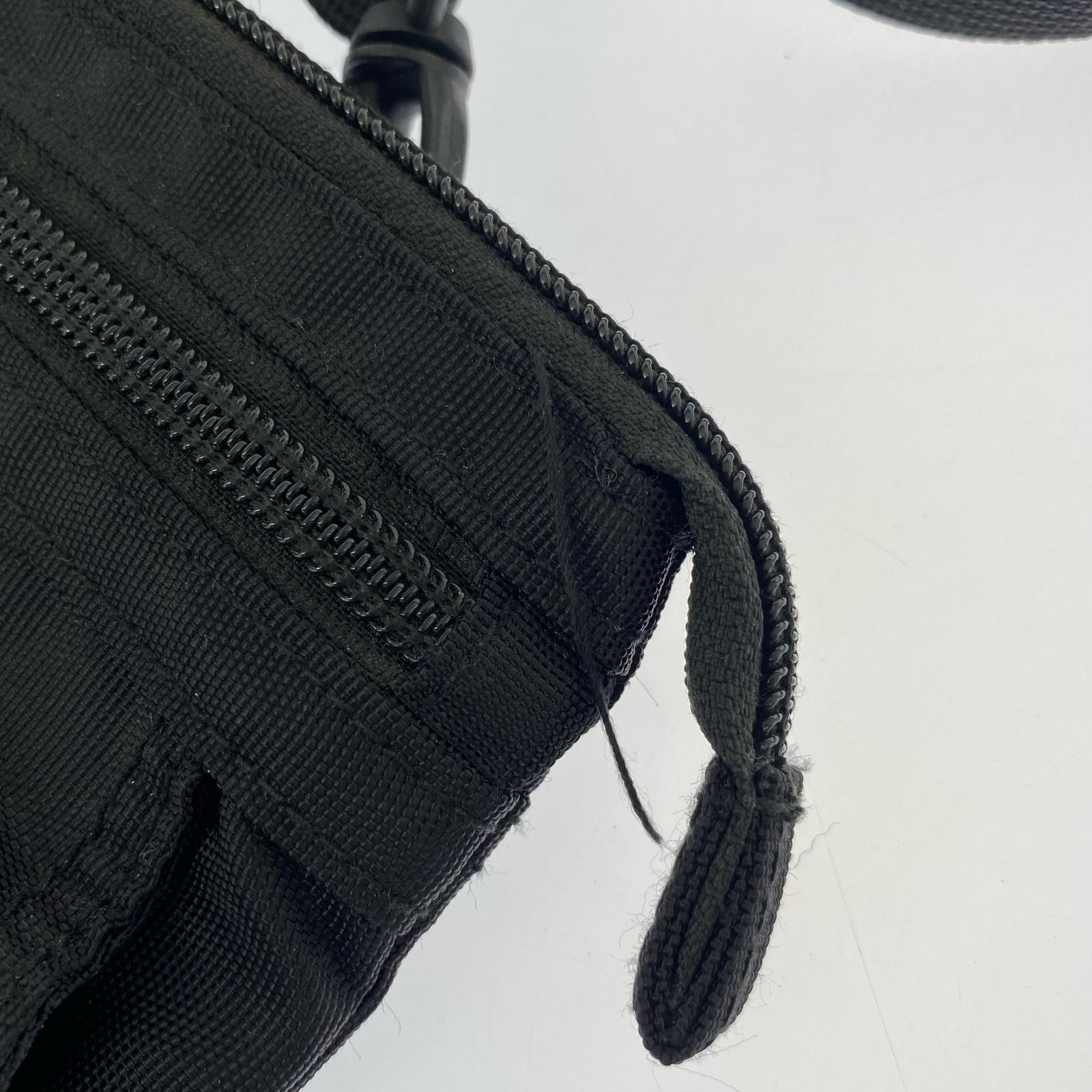 ボディバッグ 19AW サコッシュ ブラック