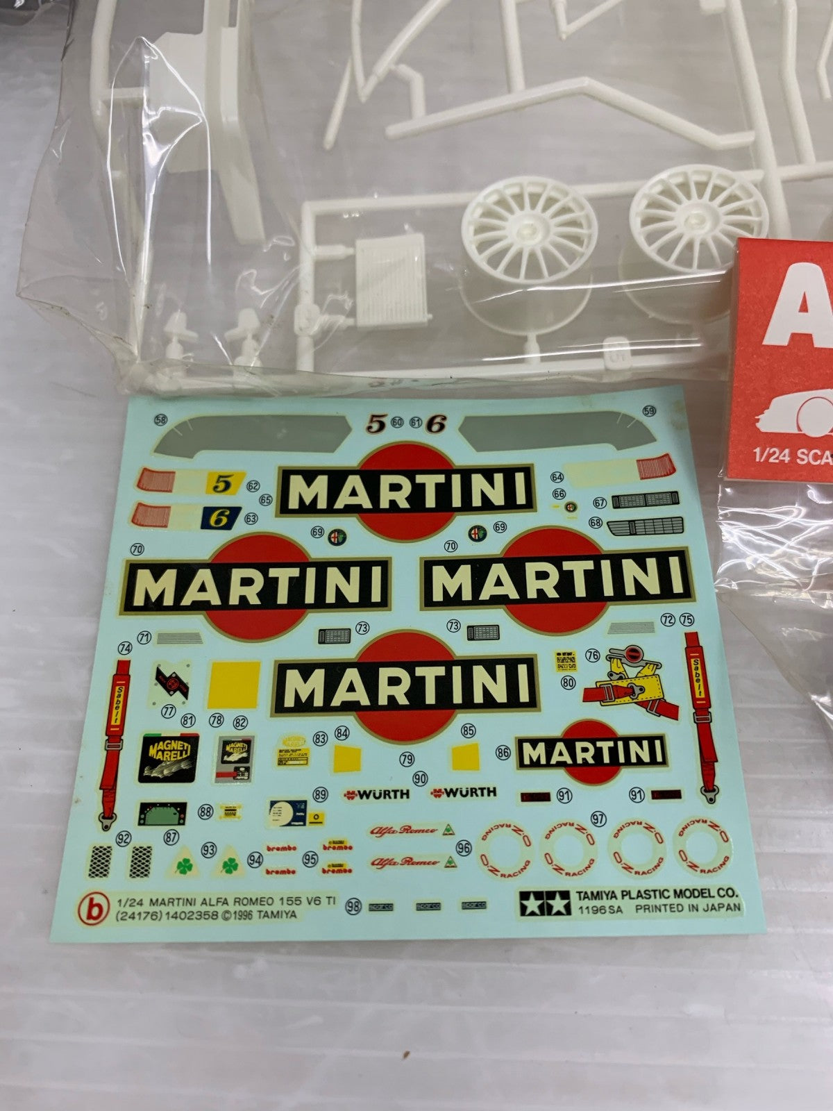 1/24 マルティニ アルファロメオ 155V6TI カープラモ・ミニ四駆
