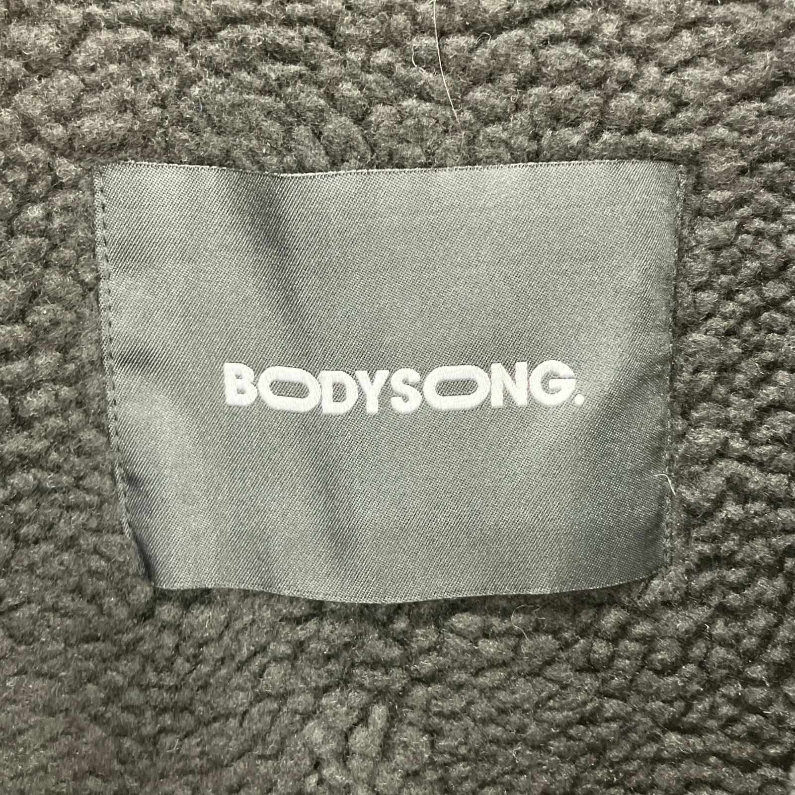 ブルゾン bodysong ブラック