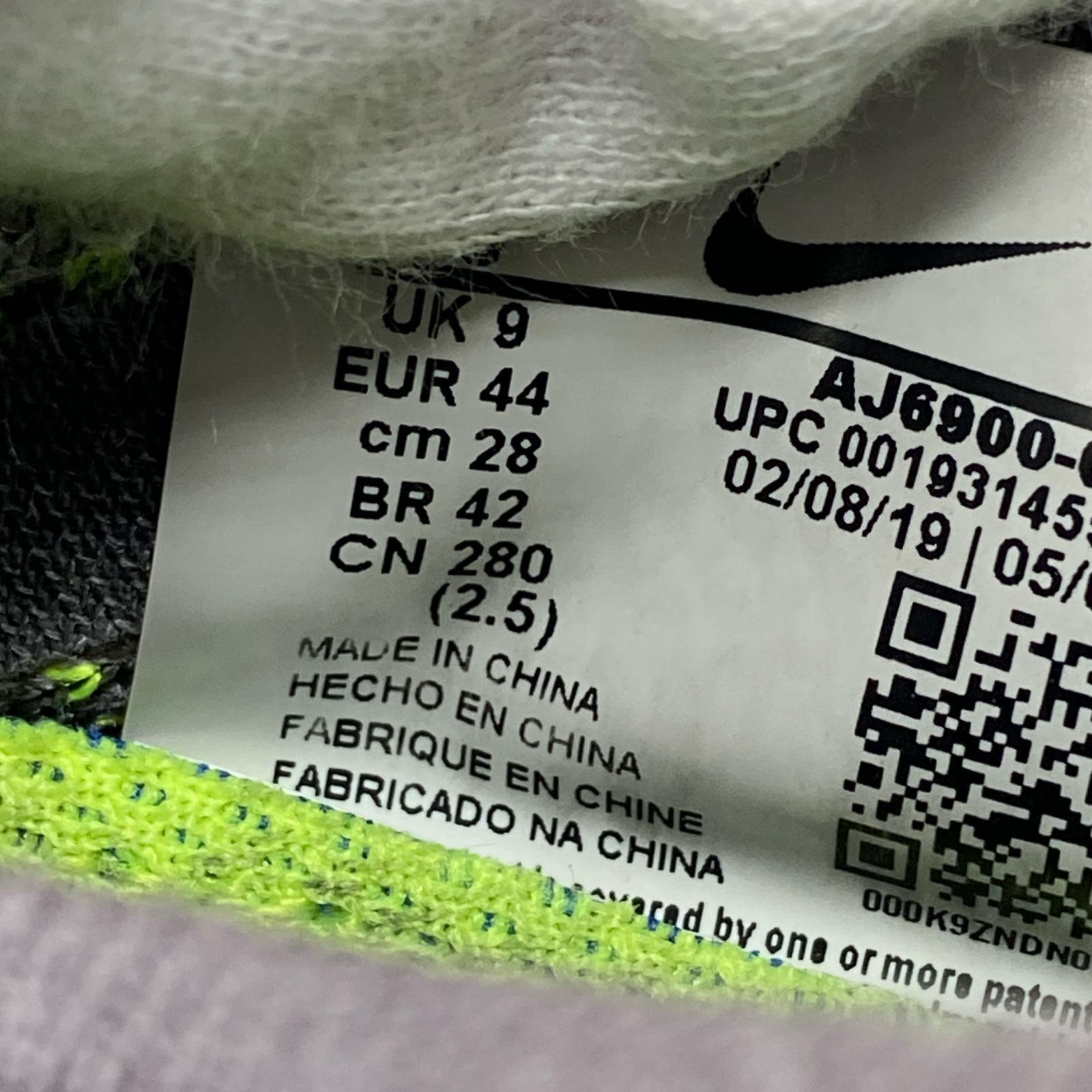 スニーカー Air VaporMax Flyknit 3 Gunsmoke Volt (28.0) AJ6900-039 28cm (US10 UK9 1/2 EU46)