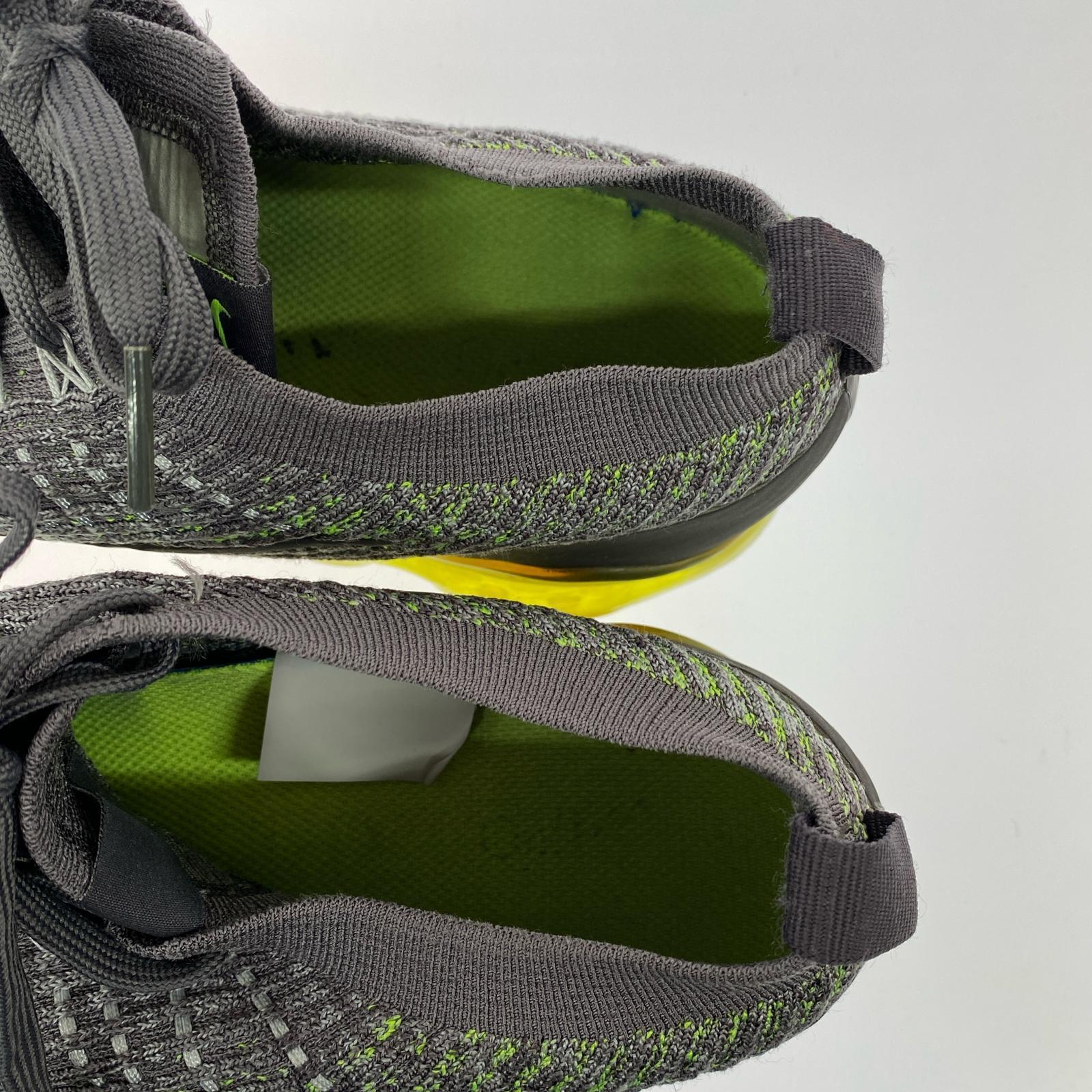 スニーカー Air VaporMax Flyknit 3 Gunsmoke Volt (28.0) AJ6900-039 28cm (US10 UK9 1/2 EU46)