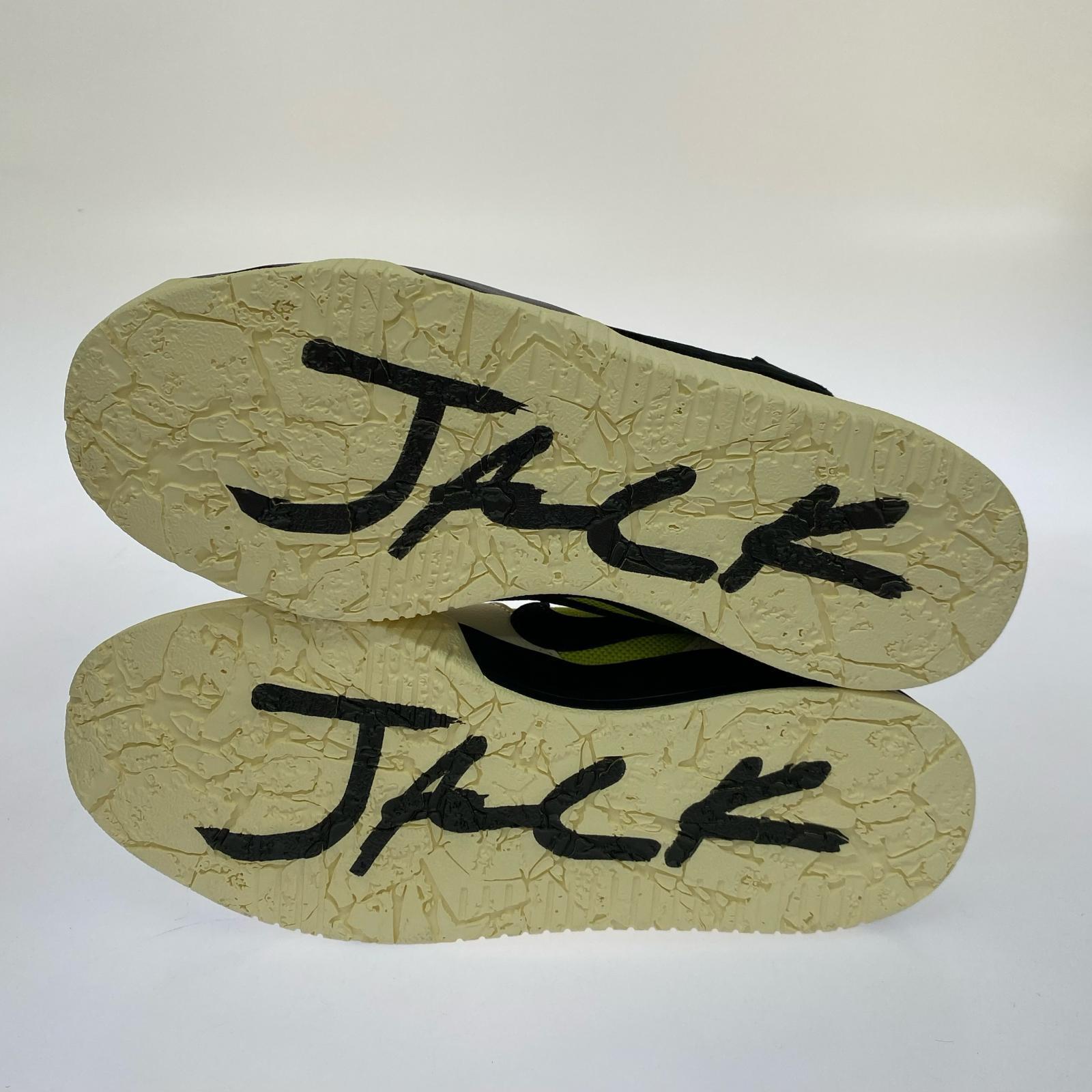 スニーカー NIKE JUMPMAN JACK TR MUSLIN FZ8117-102 (27)