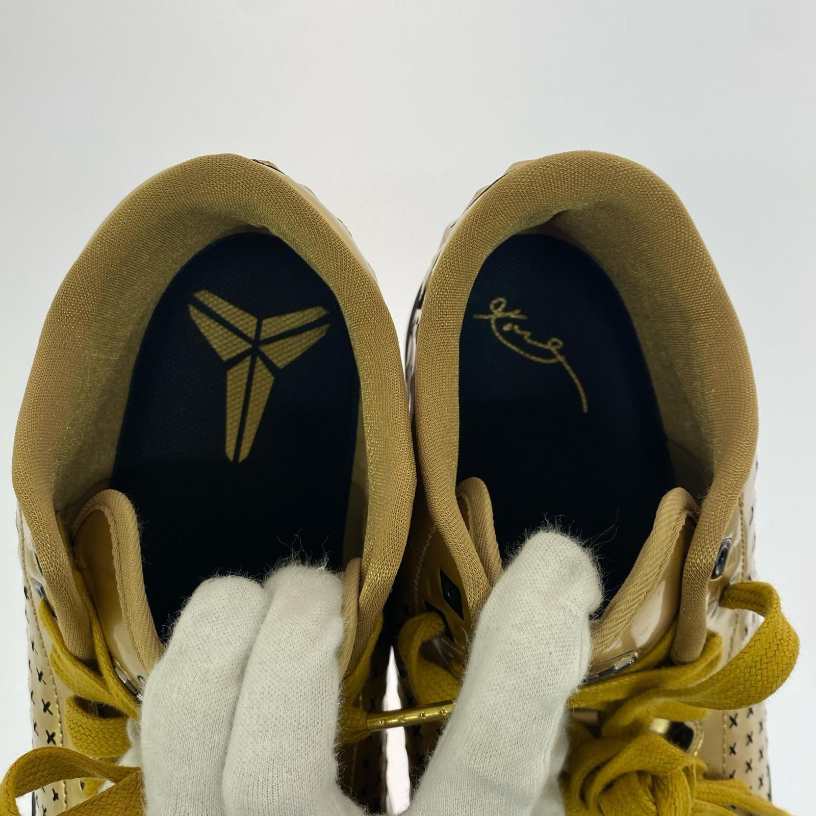 スニーカー Kobe 10 EXT Liquid Gold 28.5cm 802366-700 28.5cm (US10 1/2 UK10 EU47) ゴールド