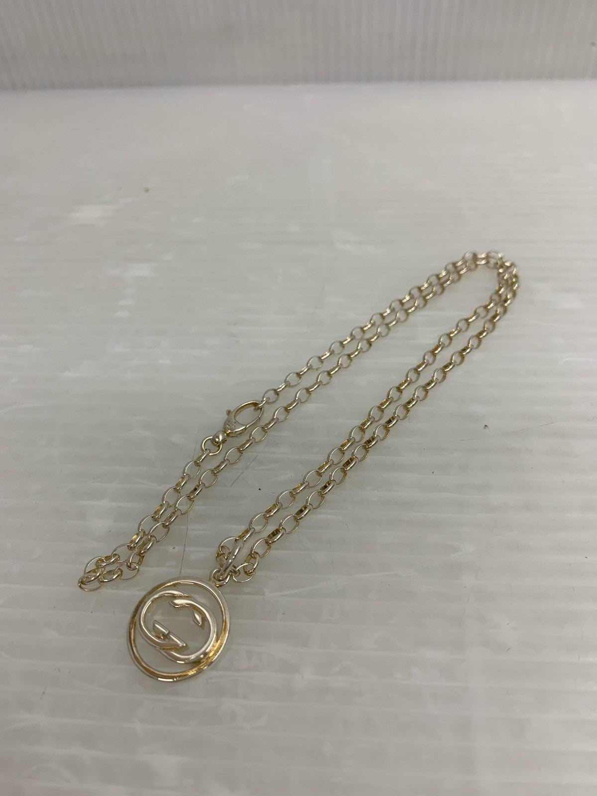 インターロッキング シルバーネックレス