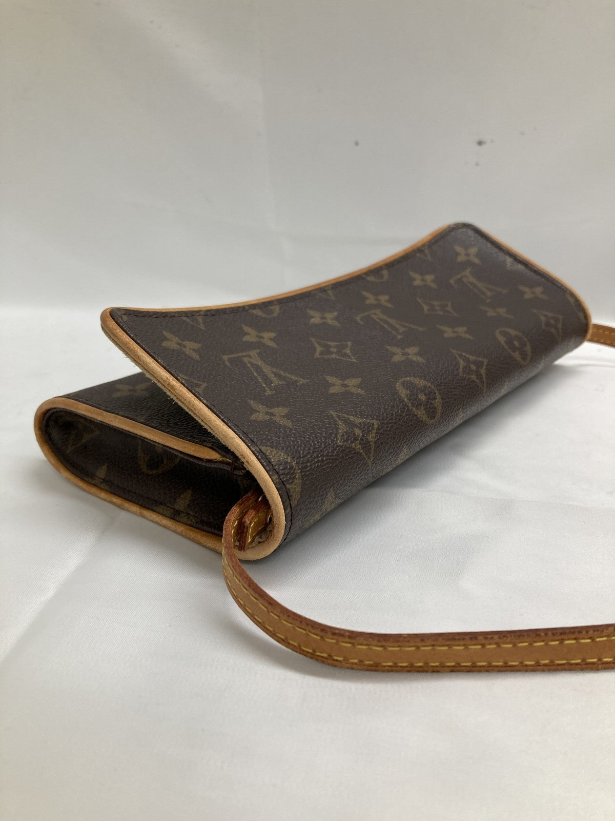 LV ポシェットツインGM M51852