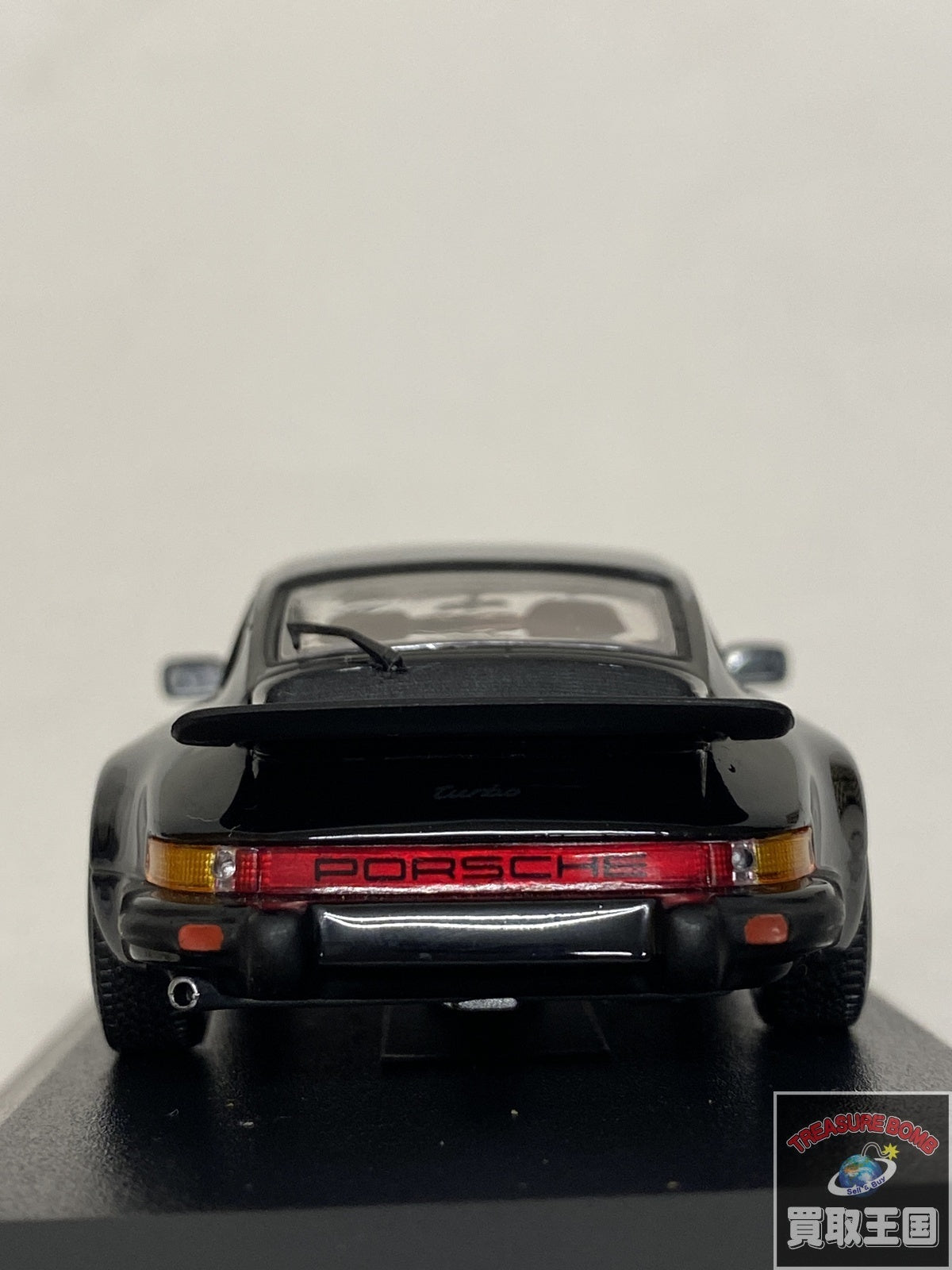ミニチャンプス porsche 911 turbo スケールカー