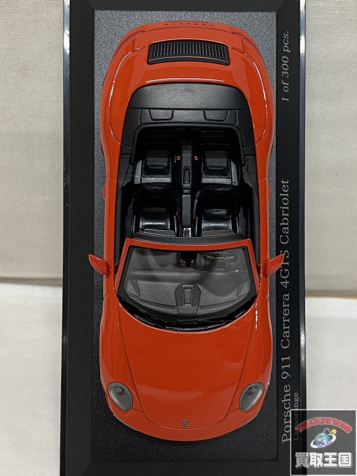 Porsche 911 Carrera 4GTS Cabriolet スケールカー