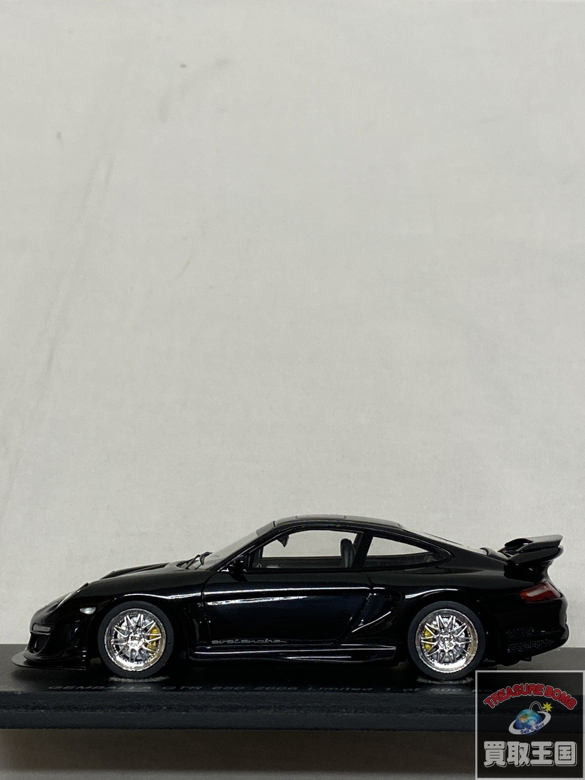 スパーク社 ゲンバラ GTR 650 2006 リミテッド スケールカー