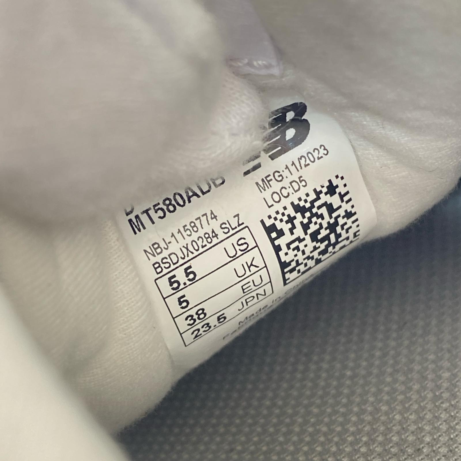 スニーカー 23.5cm 23.5cm (US5 1/2 UK5 EU37) グレー