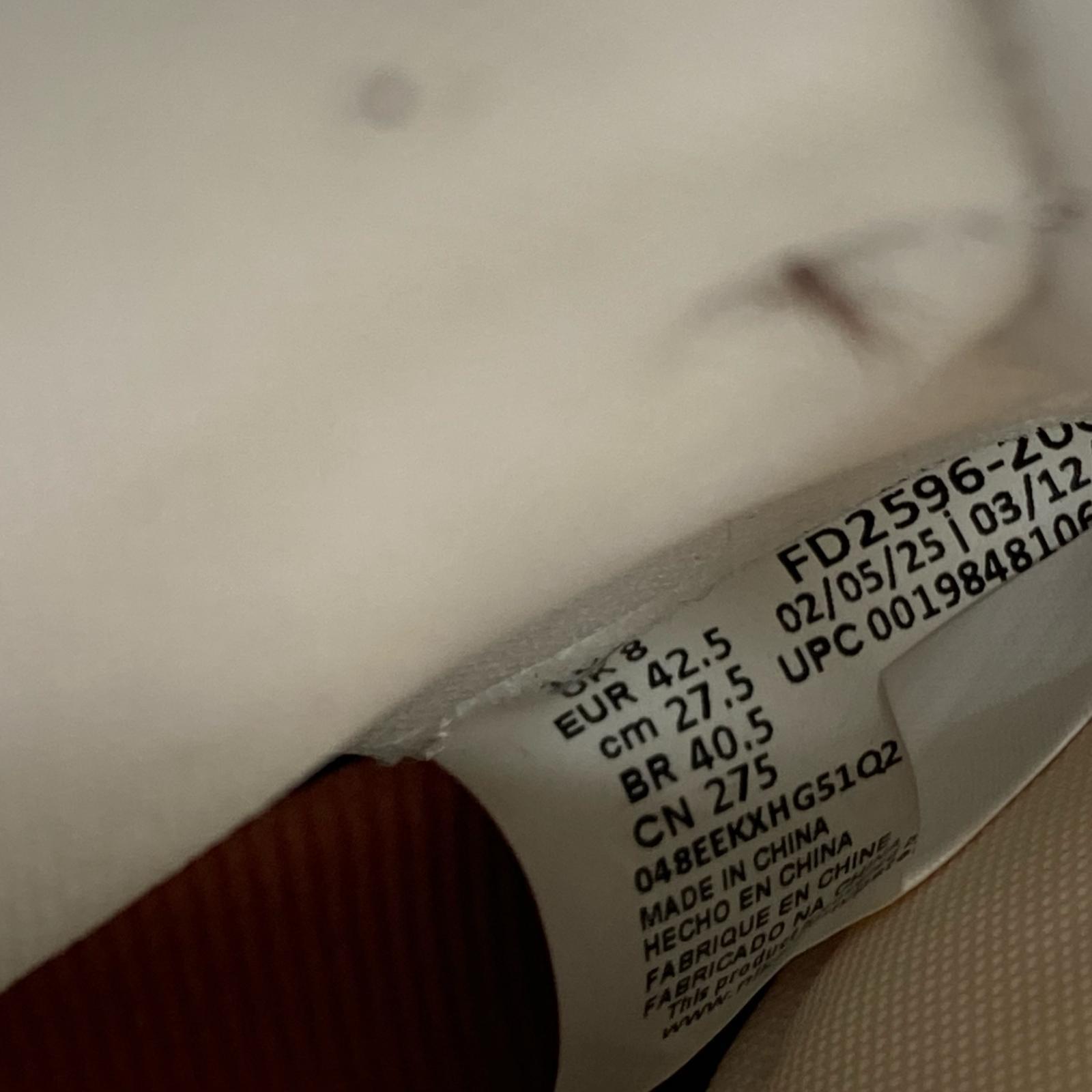 スニーカー WMNS AIR JORDAN 1 RETRO HI OG/FD2596-200 27.5cm (US9 1/2 UK9 EU45)