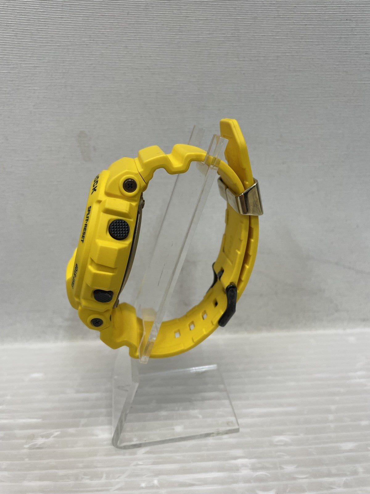 腕時計 CASIO G-SHOCK GD-X6930E 30周年記念 ライトニングイエロー 腕時計