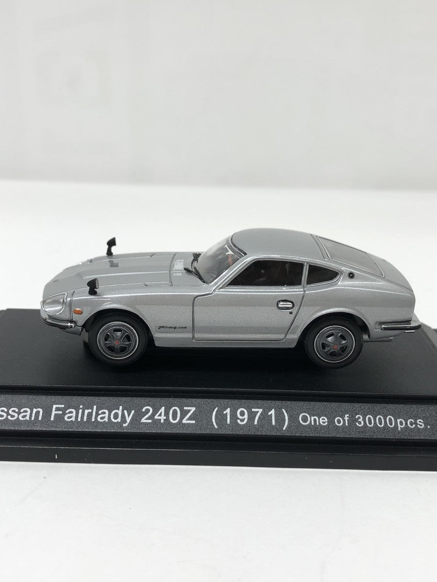 EBBRO 1/43 フェアレディ 1971 スケールカー