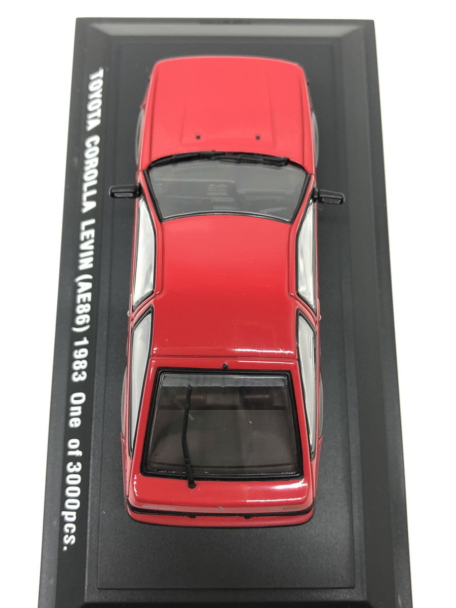1/43 カローラ レビン AE86 スケールカー