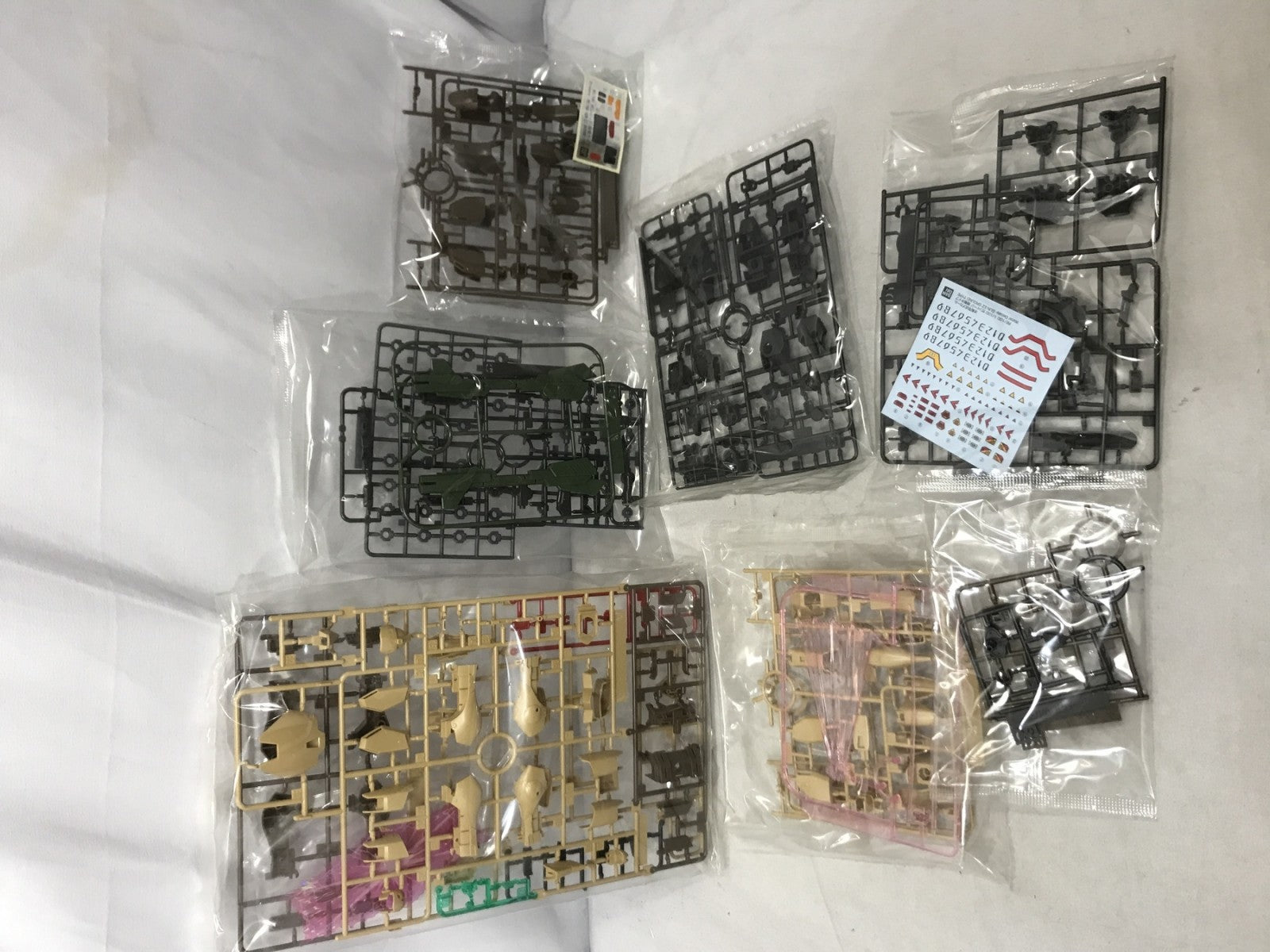 RE/100 ガンイージ 陸戦タイプ ガンプラ