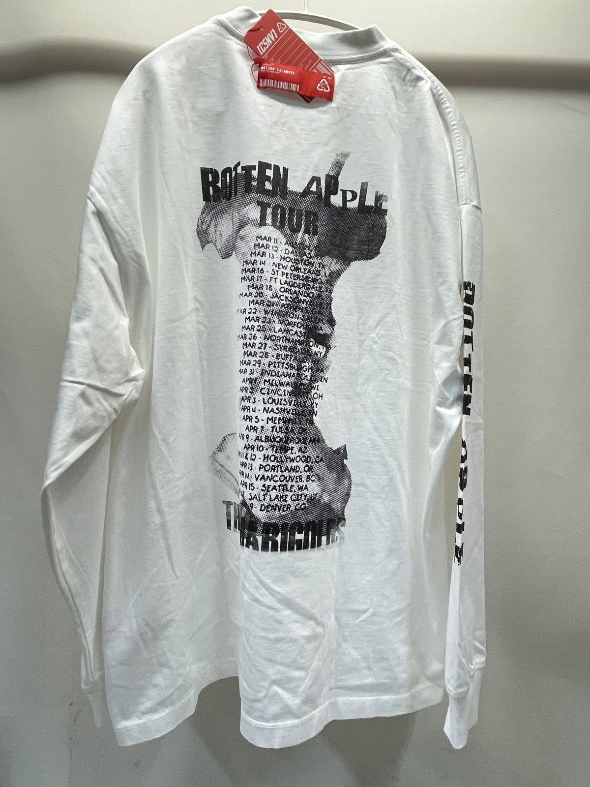 長袖Tシャツ
