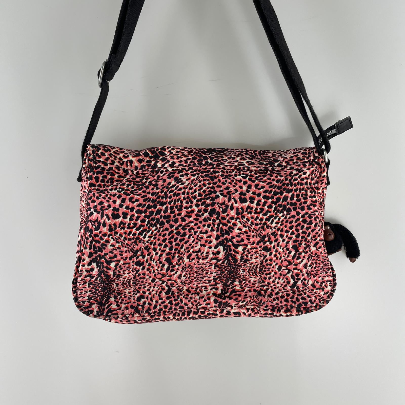 ショルダーバッグ KIPLING