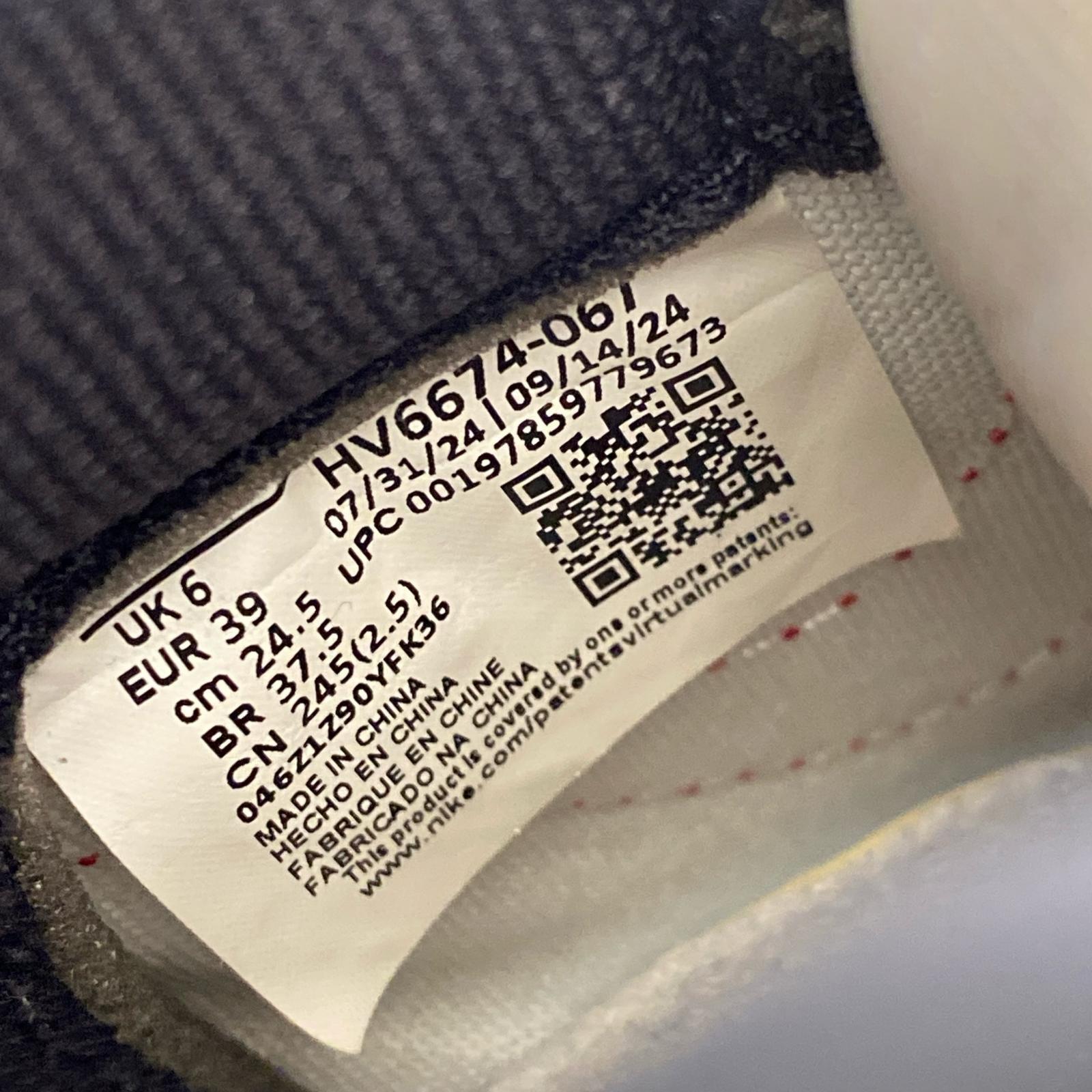 スニーカー AIR JORDAN 1 HIGH 85 Bred 24.5cm 黒 赤 24.5cm (US6 1/2 UK6 EU39)