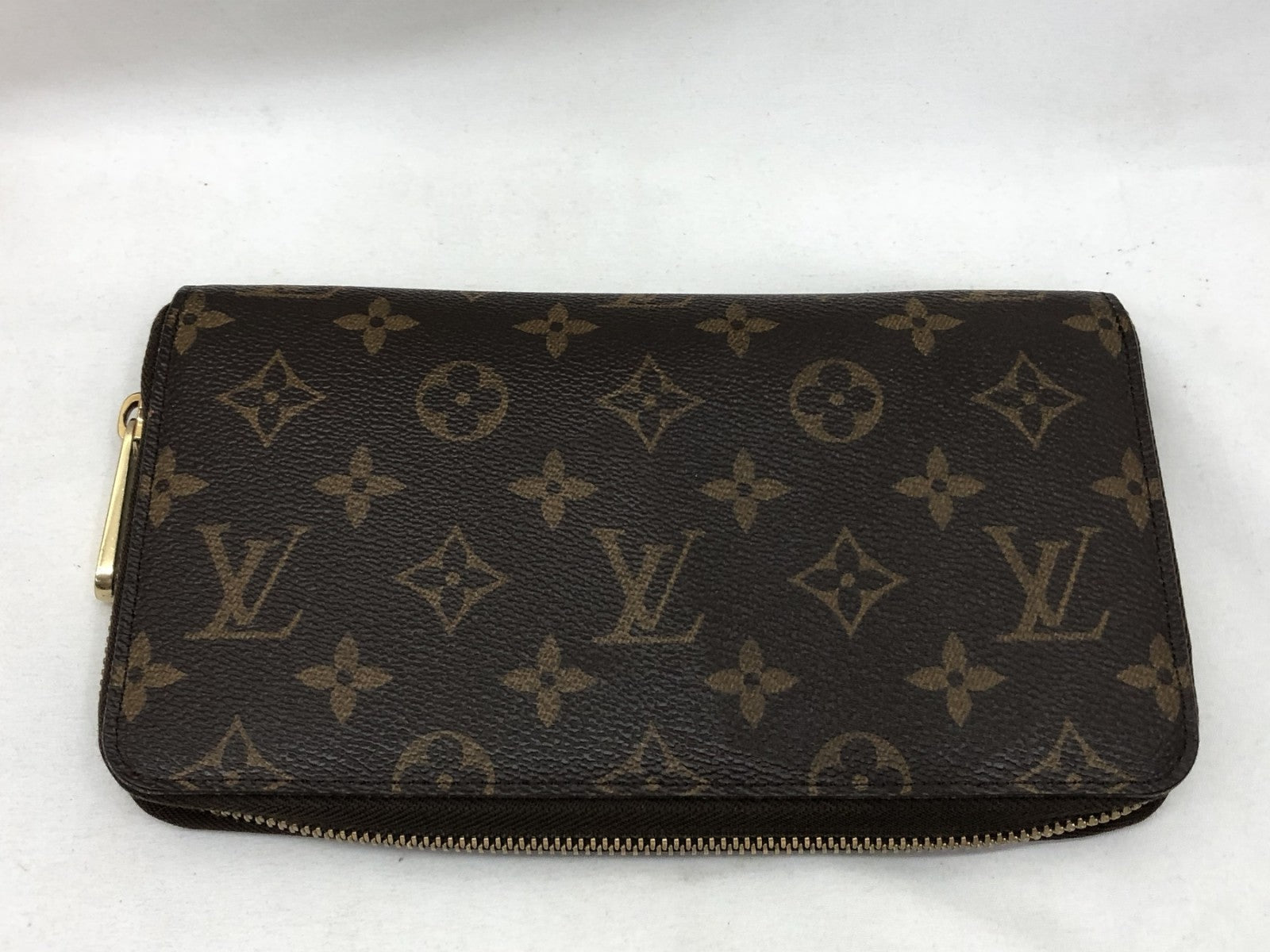ジッピー オーガナイザー モノグラム ラウンド長財布 M62581
