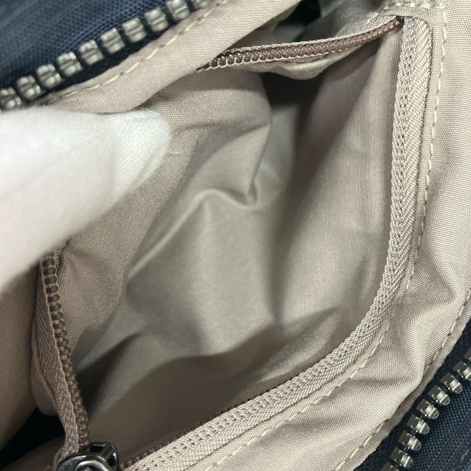 ショルダーバッグ KIPLING