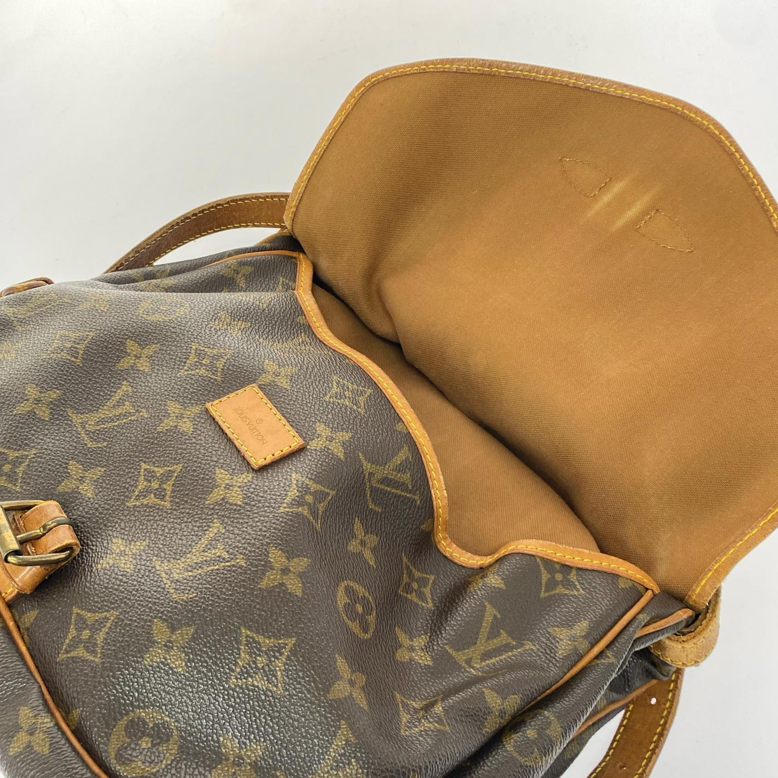 LV モノグラム ソミュール30
