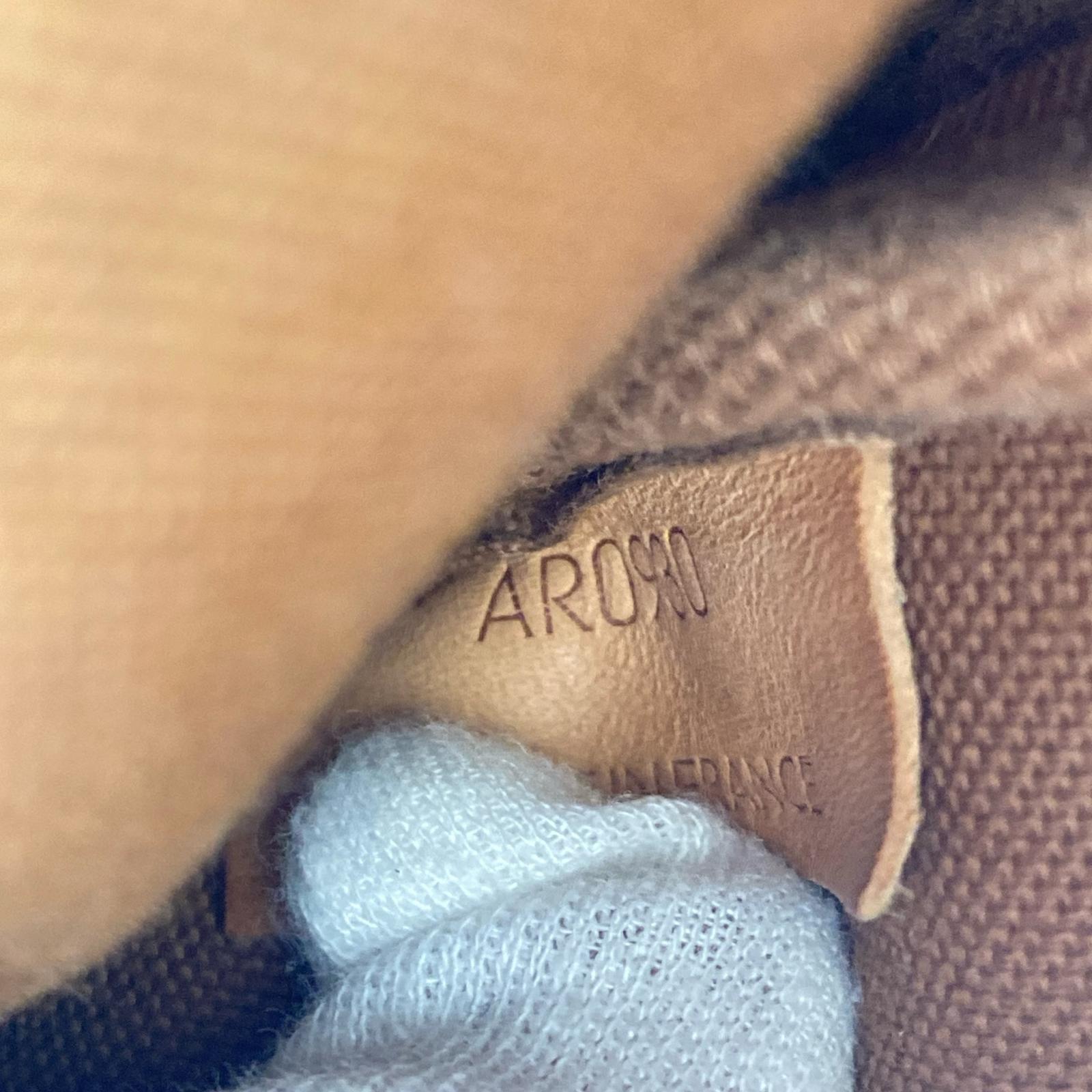 LV モノグラム ソミュール30