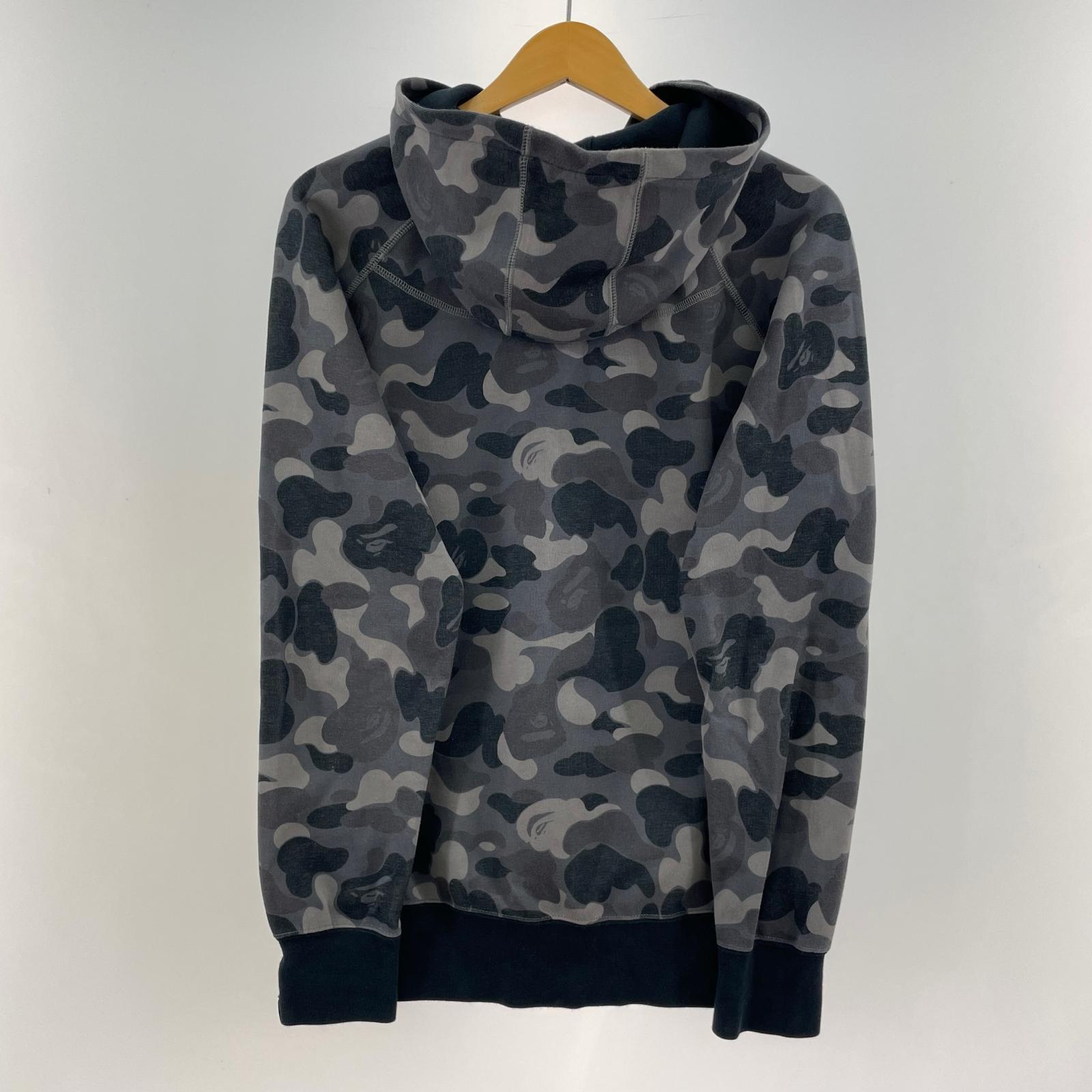パーカー × PUMA 迷彩 グレー (XS) グレー