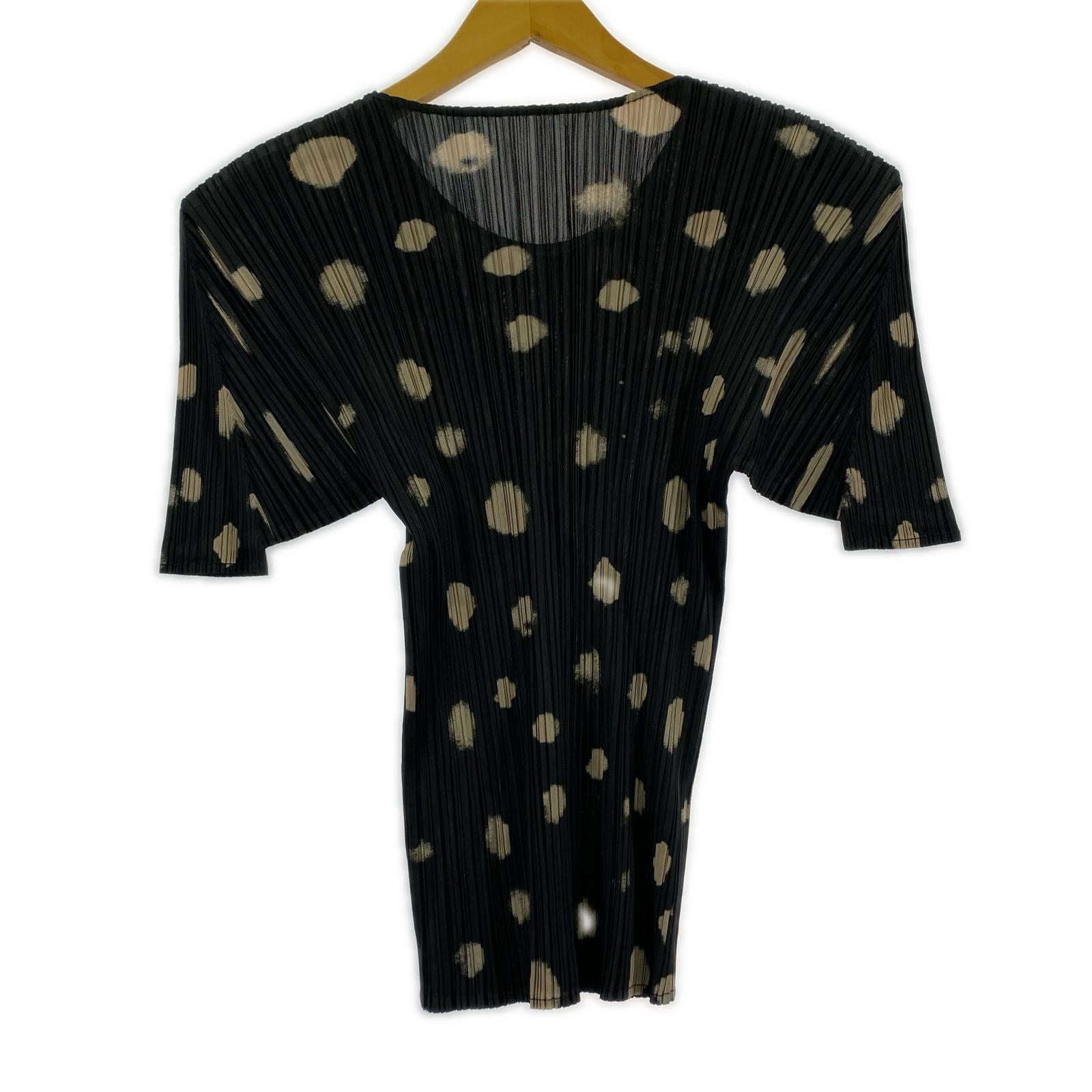 半袖Tシャツ ISSEY MIYAKE PLEATS PLEASEドット総柄