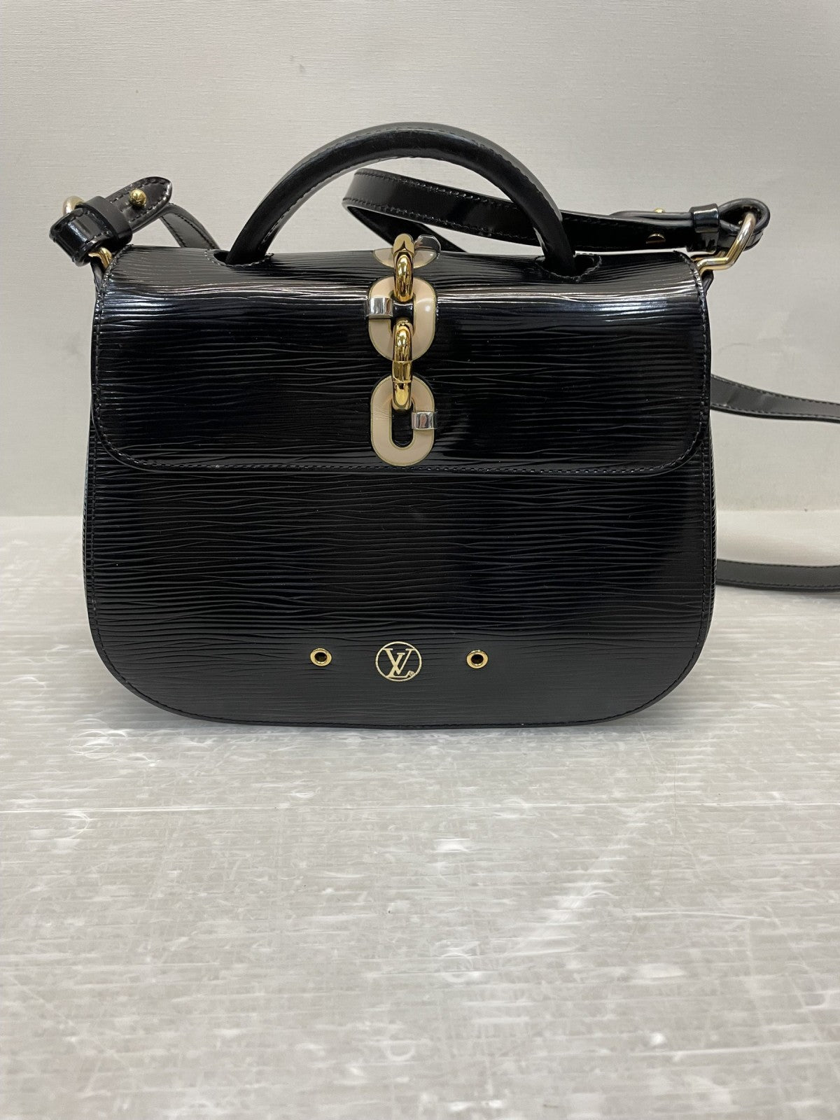 LOUIS VUITTON チェーンイットPM エピ 2WAYバッグ ノワール