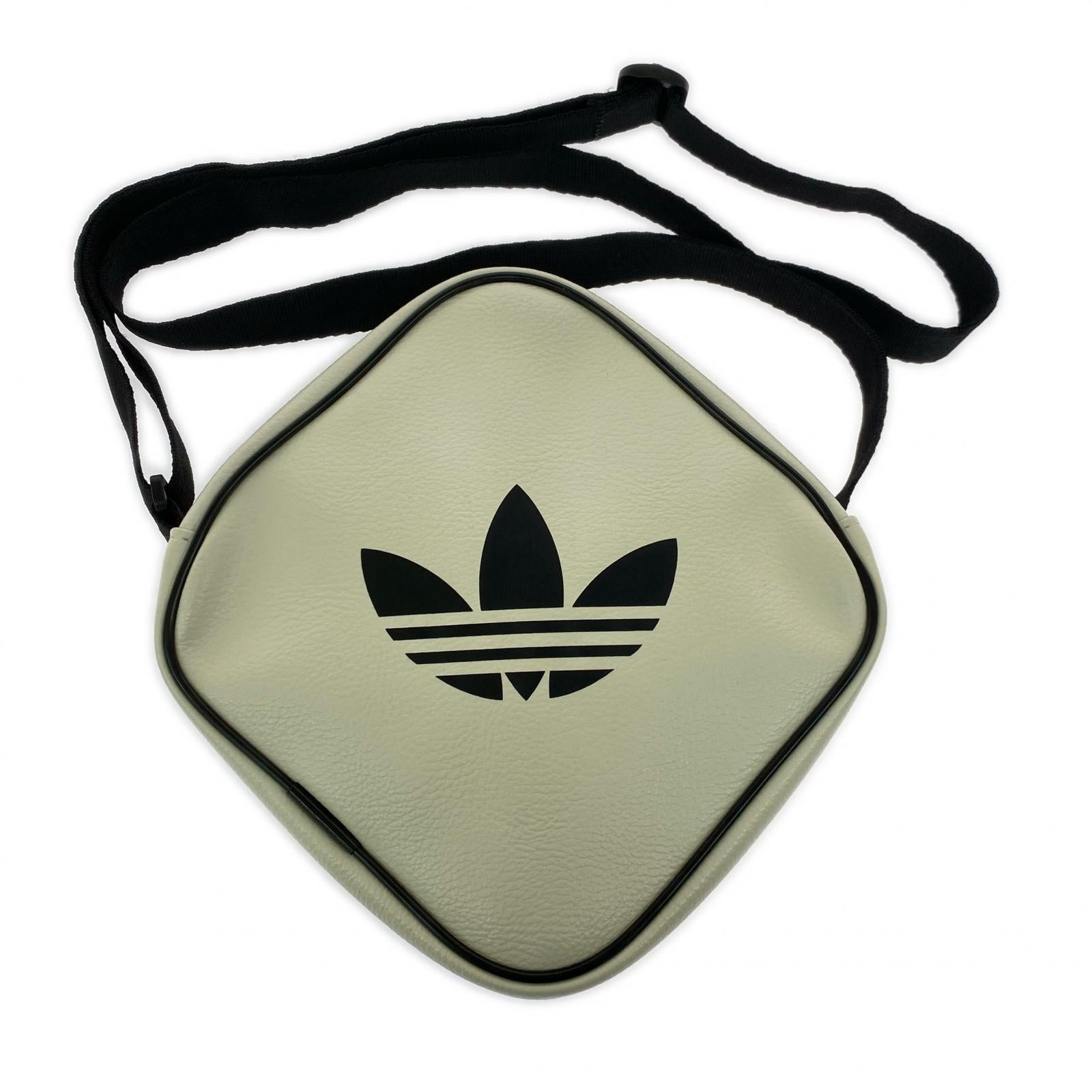 ショルダーバッグ adidasダイヤモンド バッグ