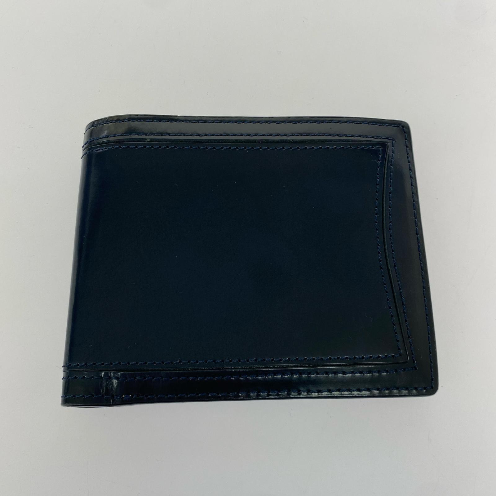コンパクトウォレット PRARE 2つ折り財布