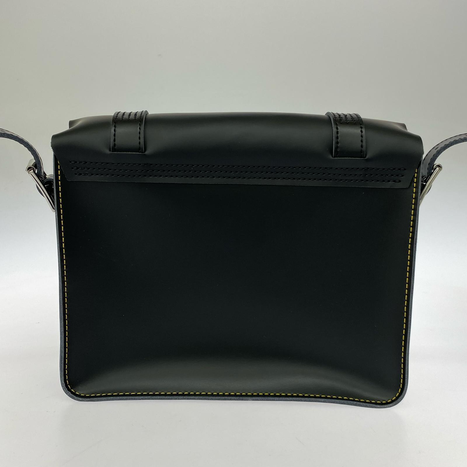 ショルダーバッグ Leather Satchel Bag ブラック
