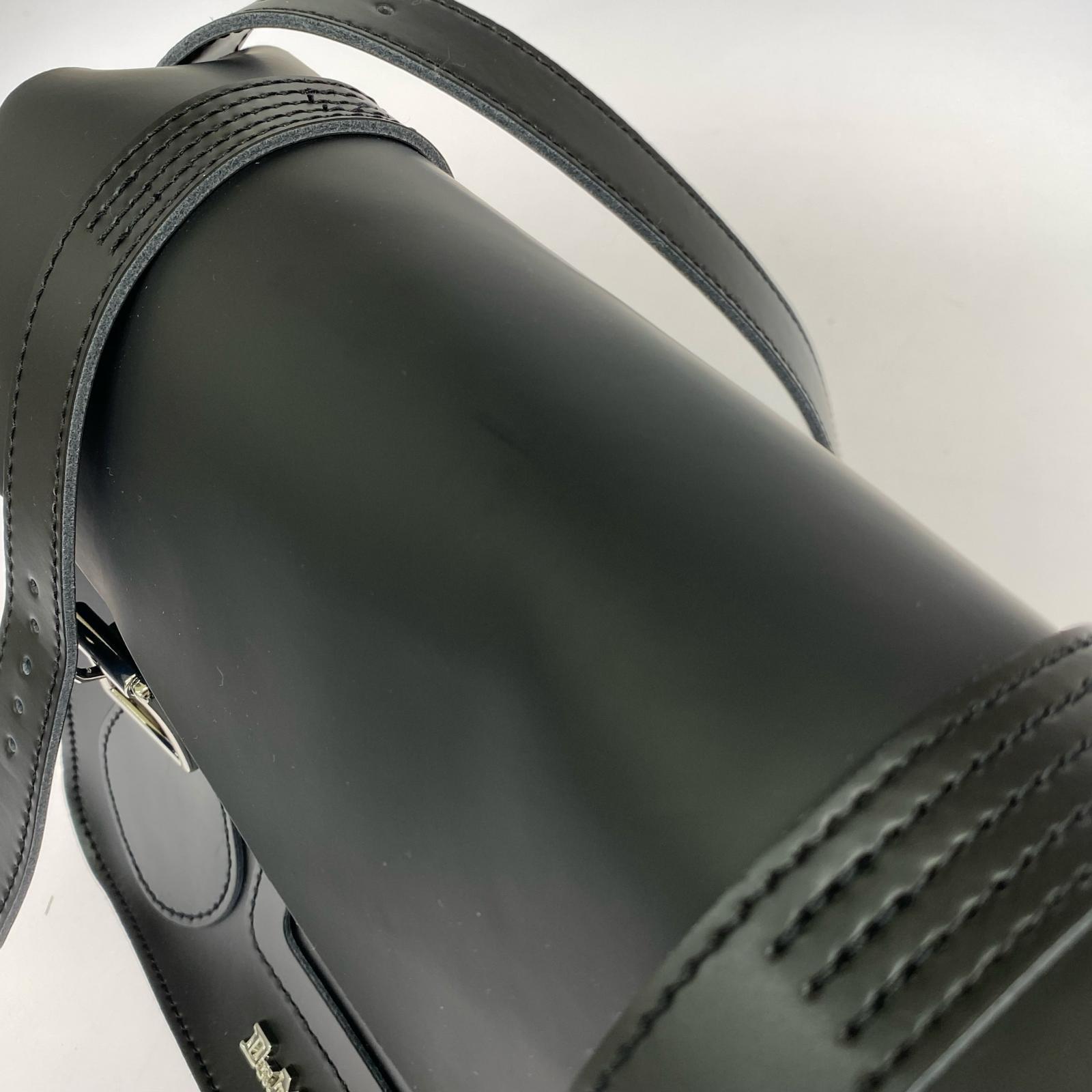 ショルダーバッグ Leather Satchel Bag ブラック