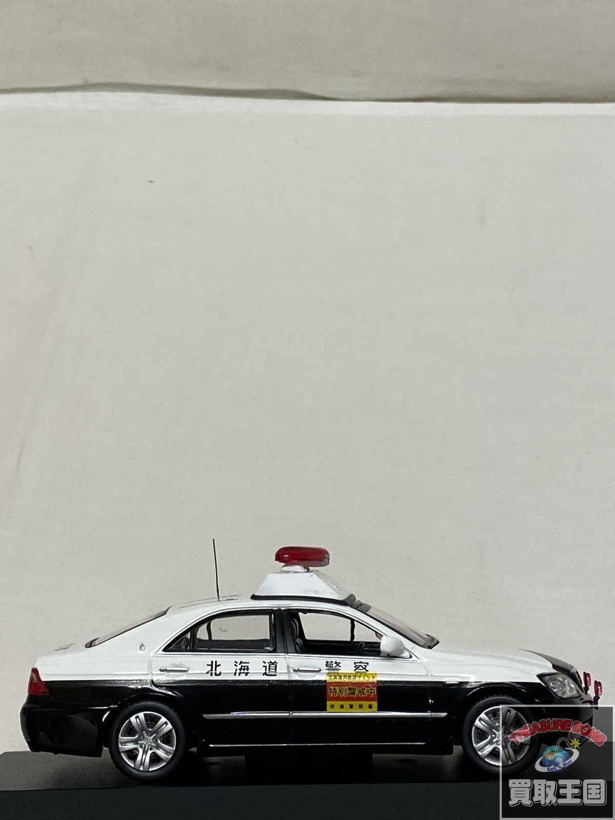 TOYOTA CROWN GRS180 北海道警察 スケールカー
