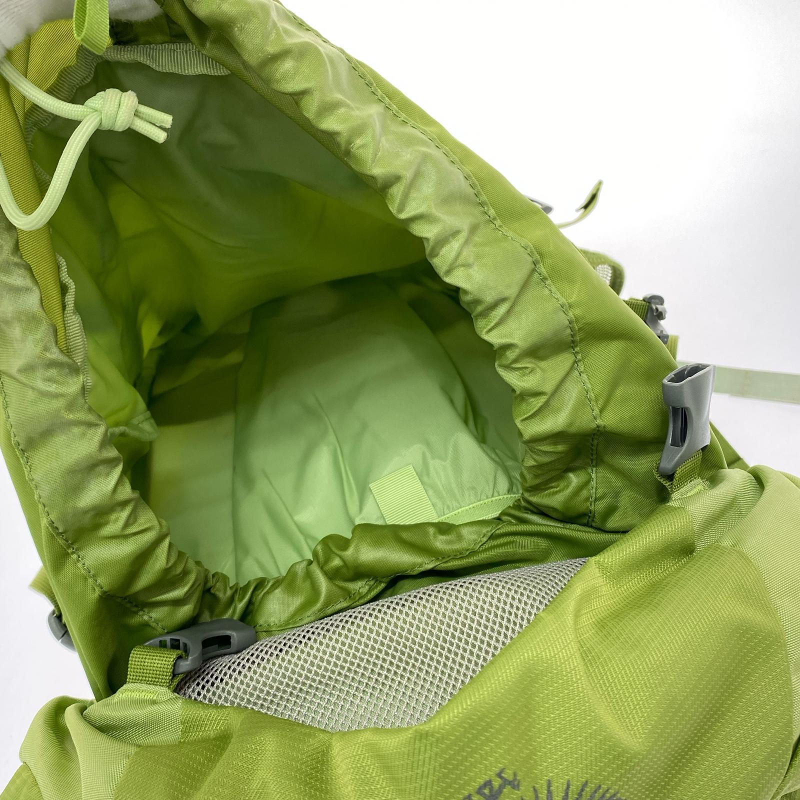 リュック・デイパック OSPREY sirrus 26 バックパック グリーン