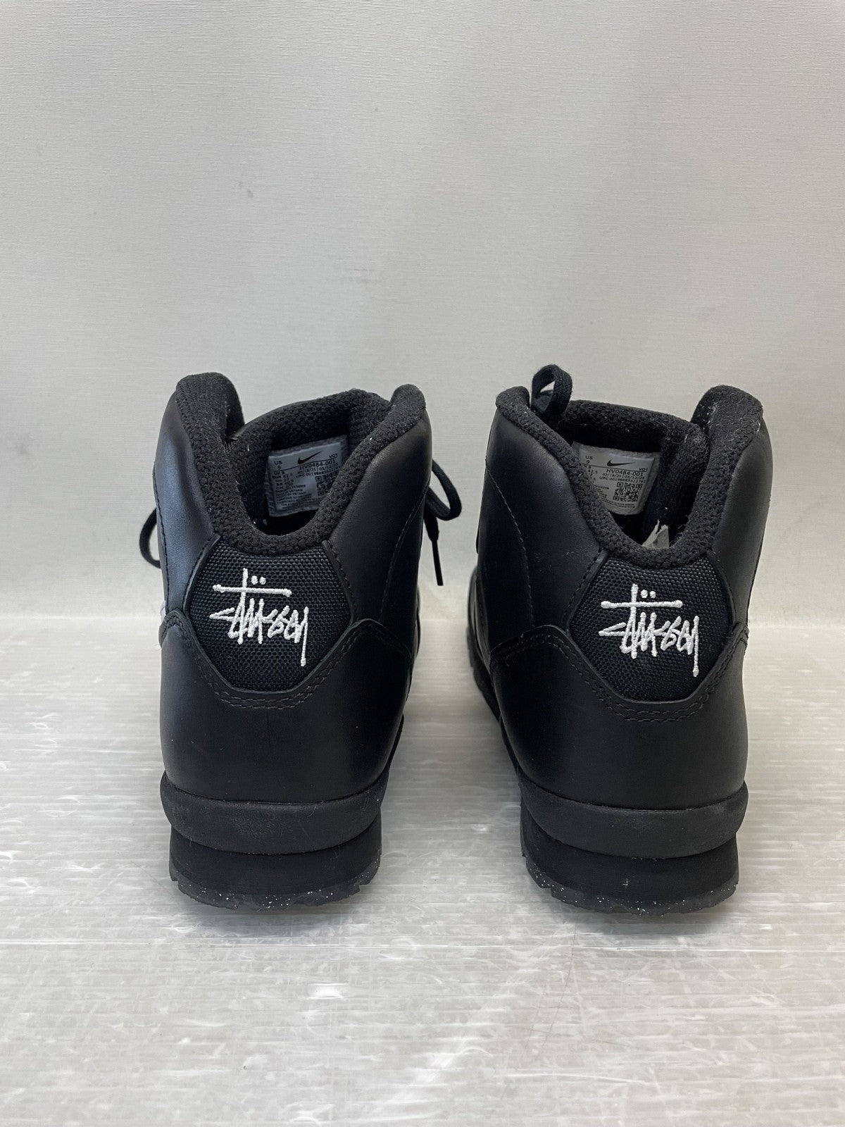スニーカー HV0484-001