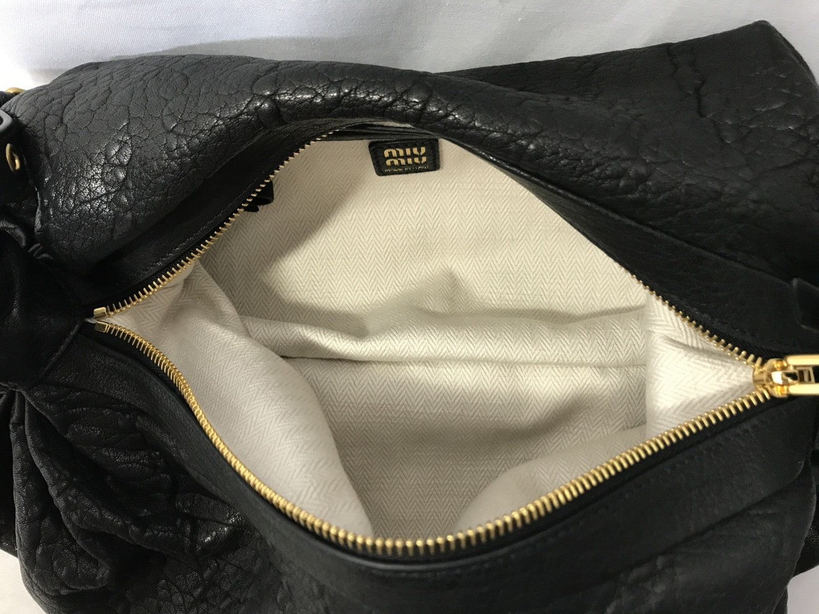 miumiu/レザーハンドバッグ/黒