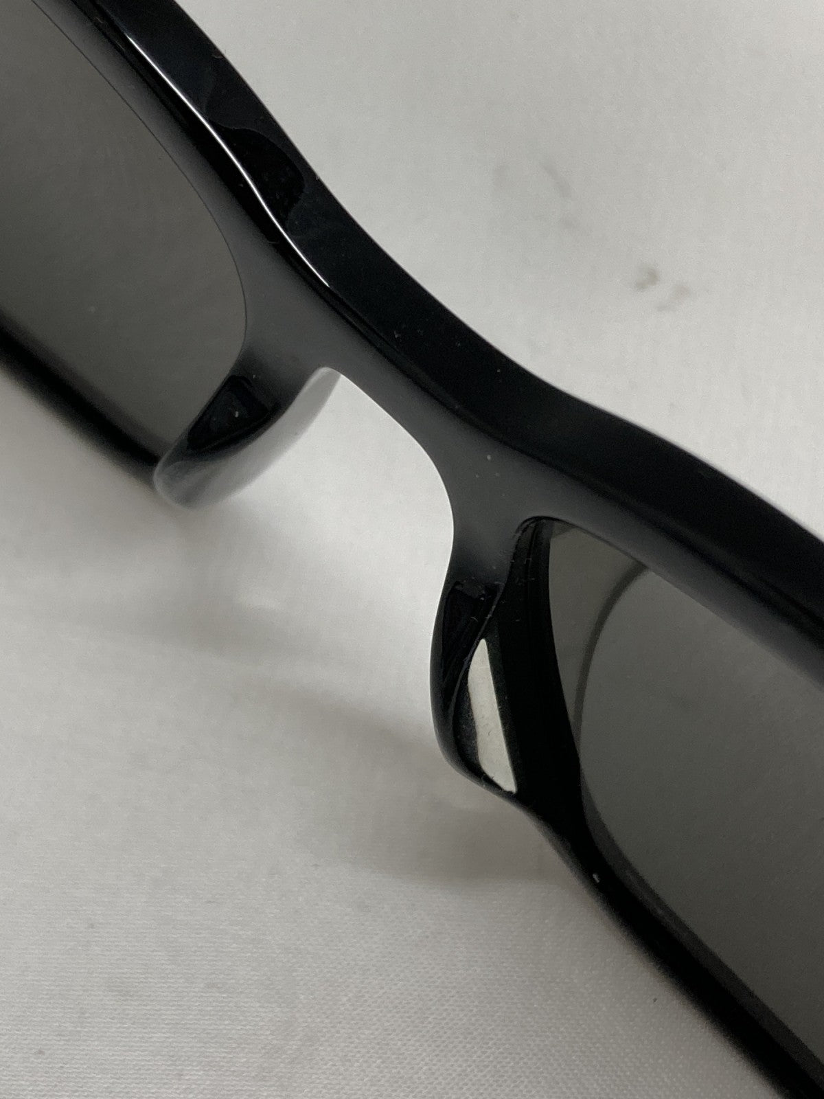 YSL サングラス 黒